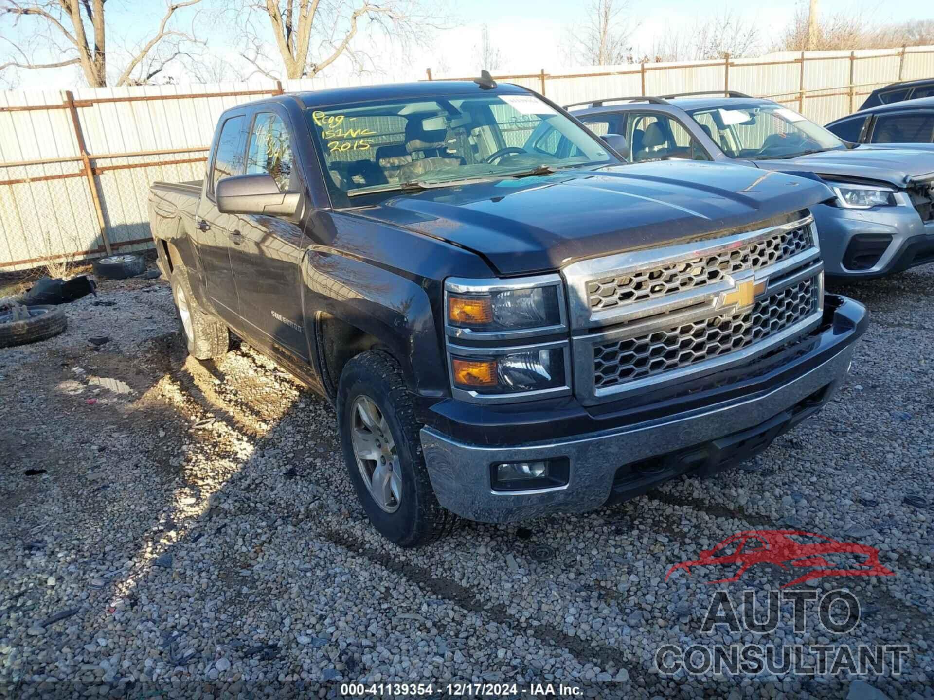 CHEVROLET SILVERADO 1500 2015 - 1GCVKREC2FZ349186