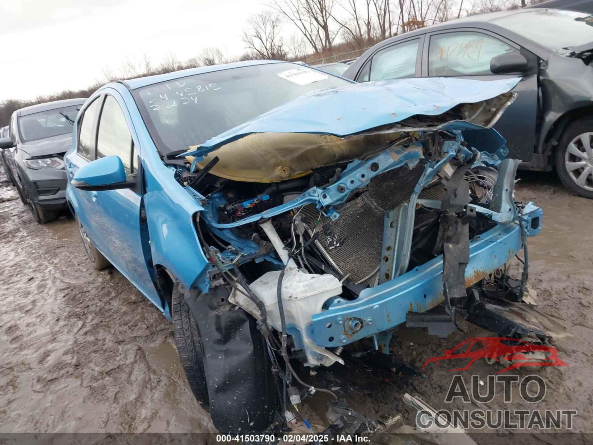TOYOTA PRIUS C 2015 - JTDKDTB30F1101290