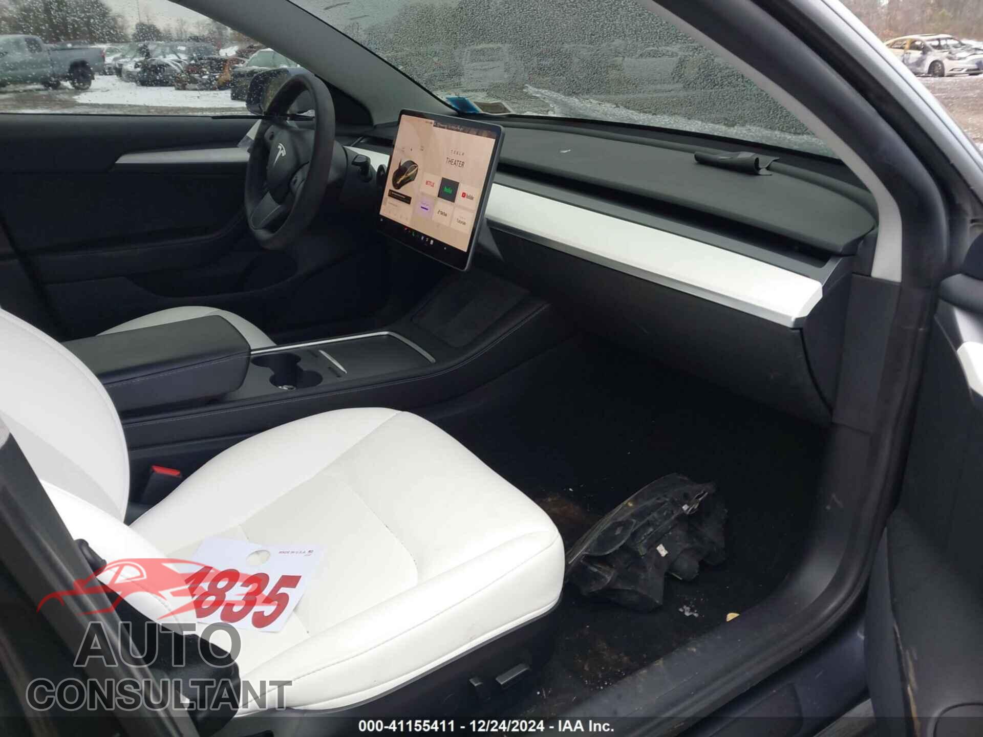 TESLA MODEL 3 2021 - 5YJ3E1EC1MF063414