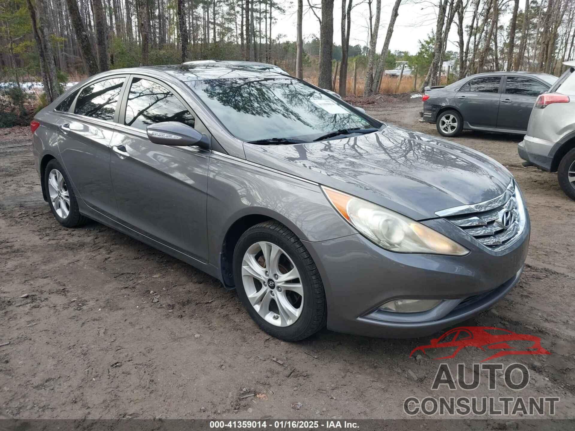 HYUNDAI SONATA 2011 - 5NPEC4AC0BH187100