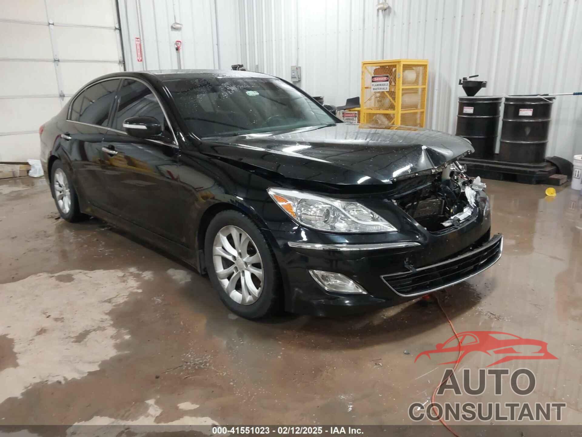 HYUNDAI GENESIS 2013 - KMHGC4DD3DU247095