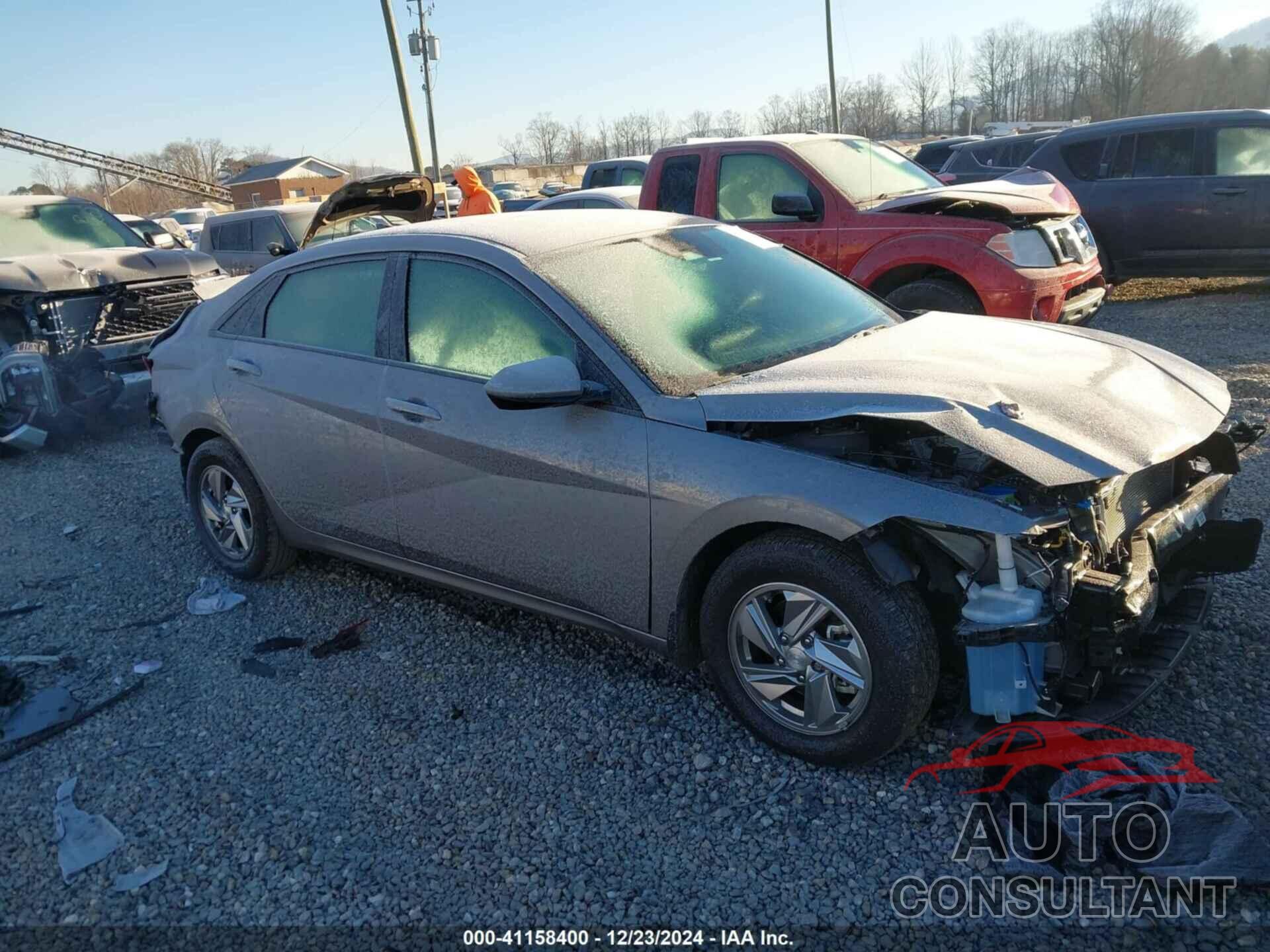 HYUNDAI ELANTRA 2024 - KMHLL4DG5RU743919