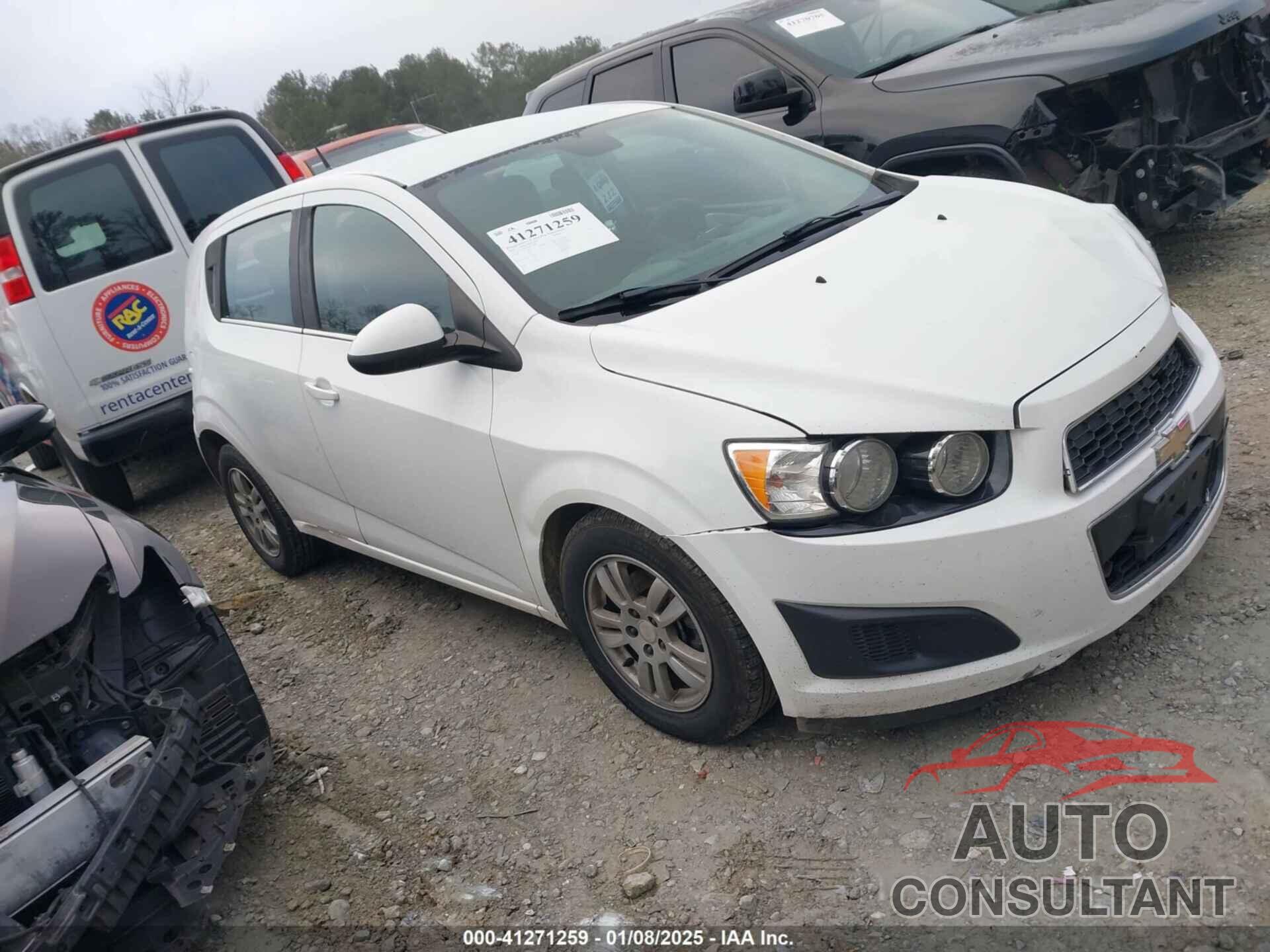 CHEVROLET SONIC 2013 - 1G1JC6SH5D4219139