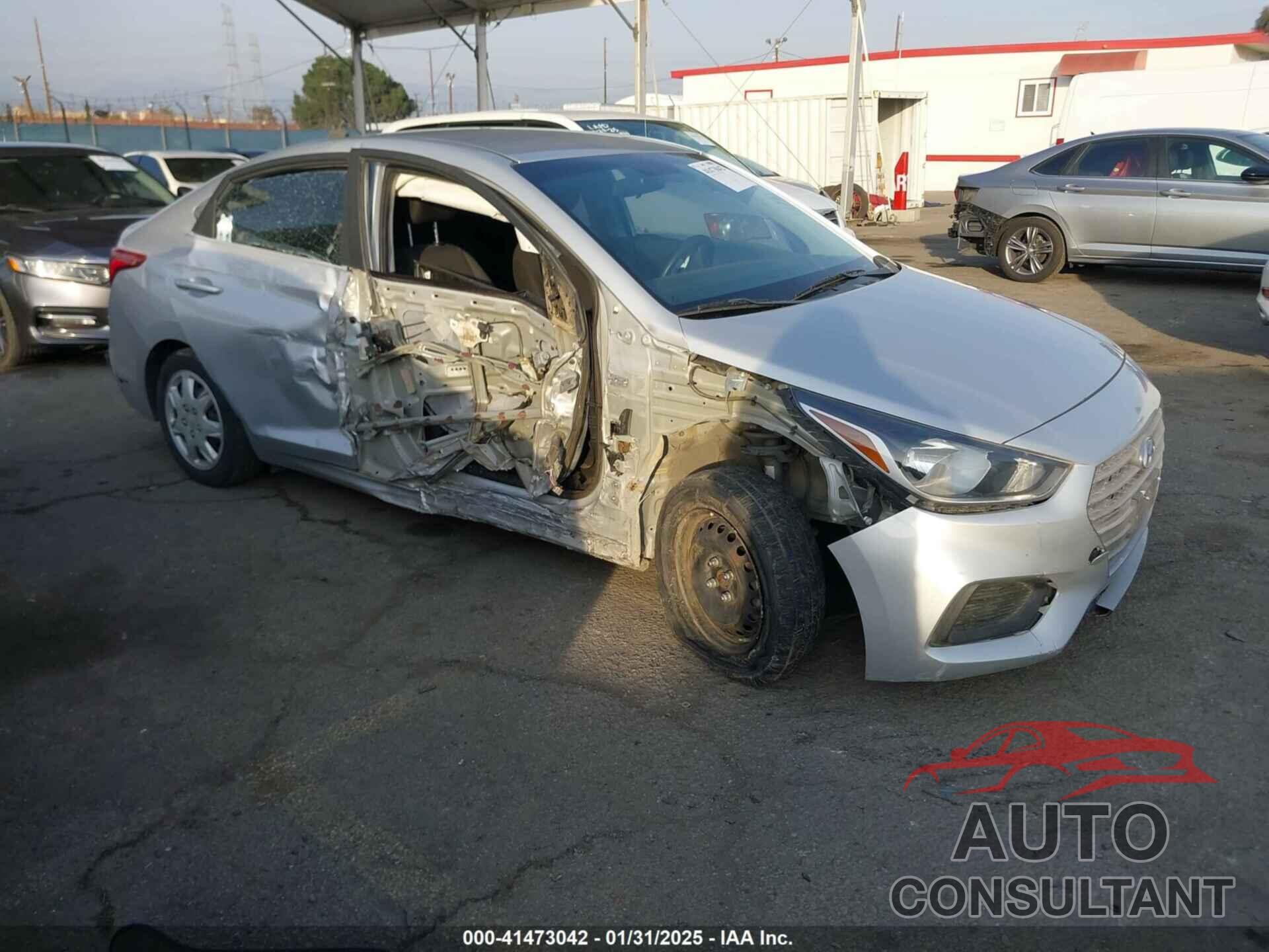 HYUNDAI ACCENT 2018 - 3KPC24A34JE017335