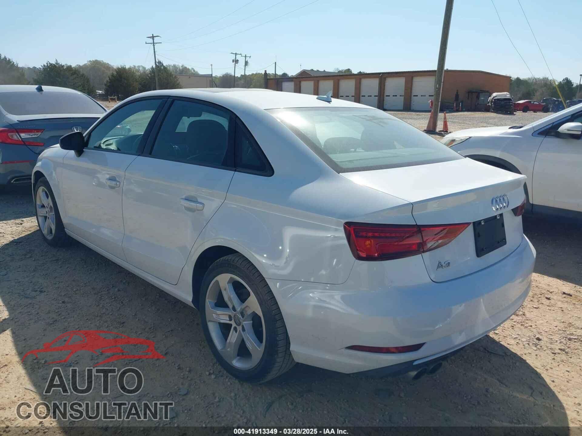 AUDI A3 2018 - WAUAUGFF5J1052777