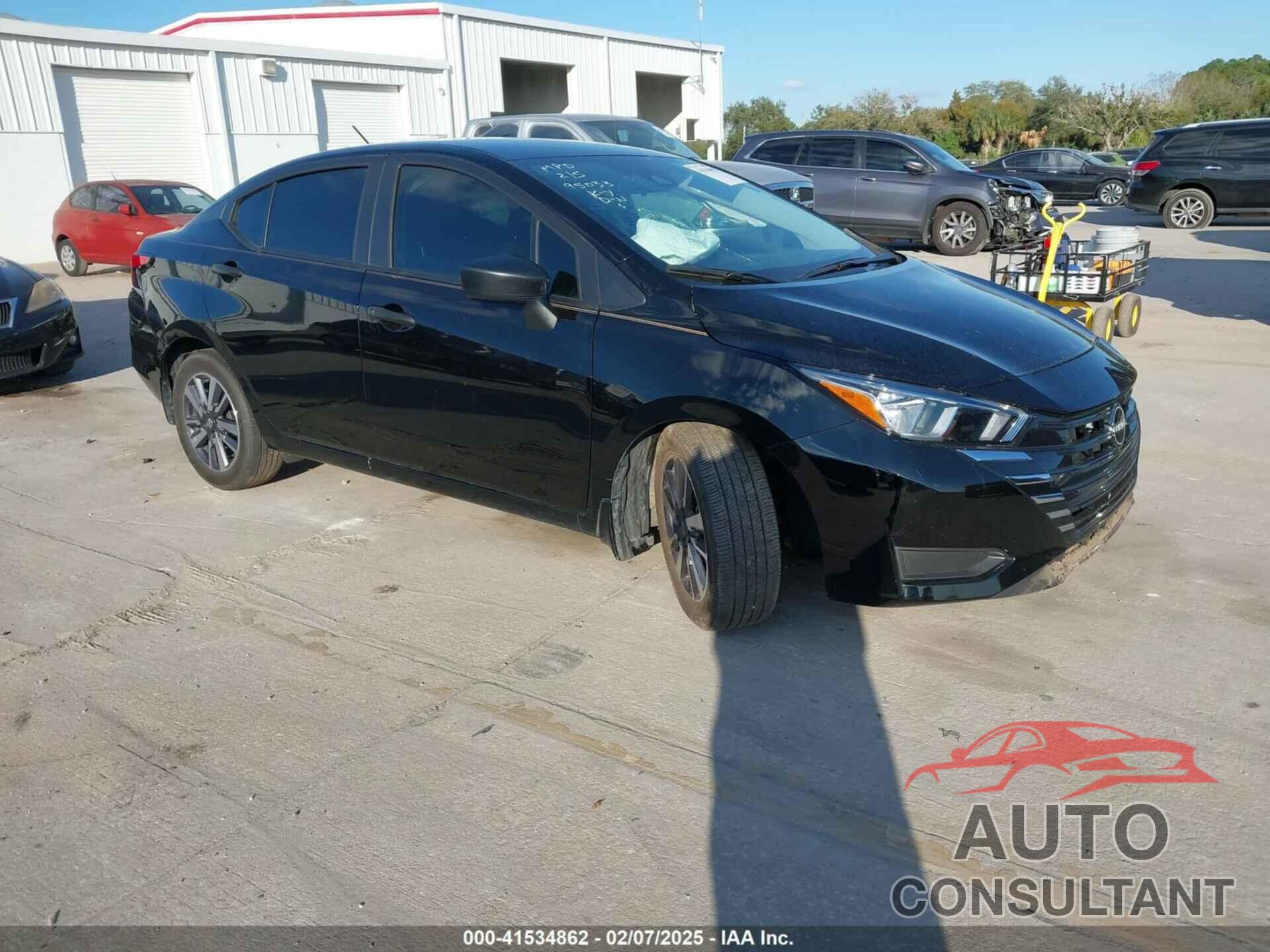 NISSAN VERSA 2024 - 3N1CN8DV6RL859115