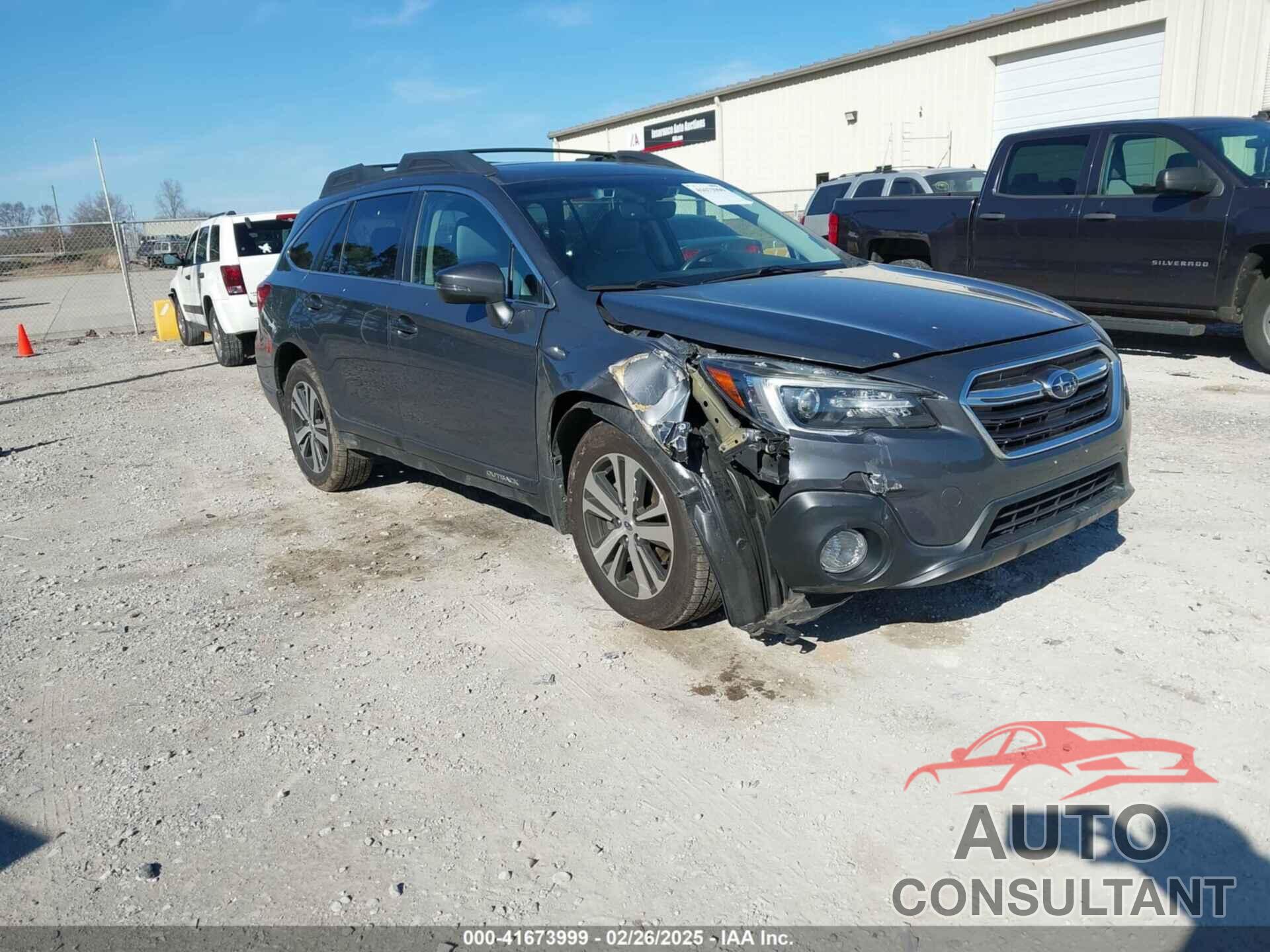 SUBARU OUTBACK 2018 - 4S4BSENC2J3221016