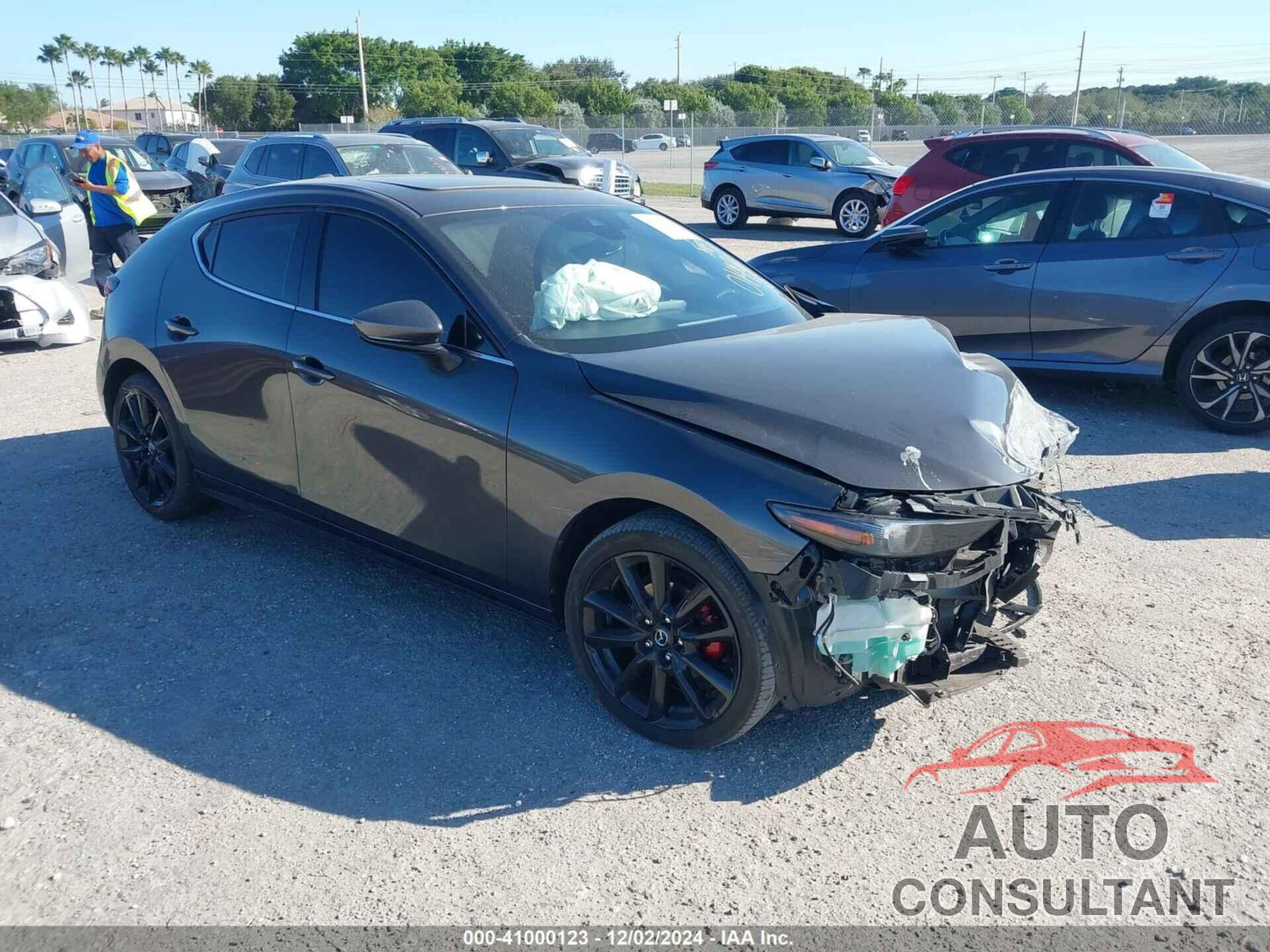 MAZDA MAZDA3 2021 - JM1BPAML2M1340149