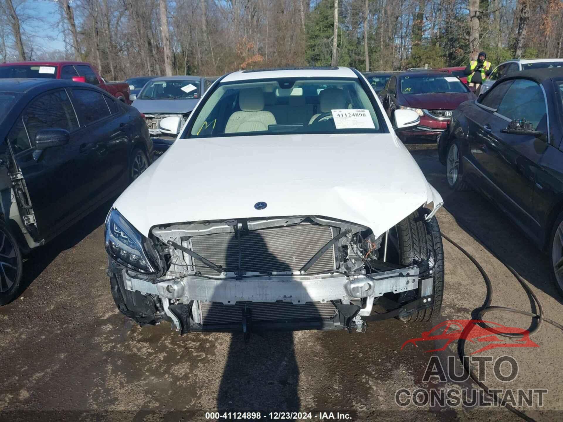 MERCEDES-BENZ C 300 2020 - W1KWF8EB6LR595931
