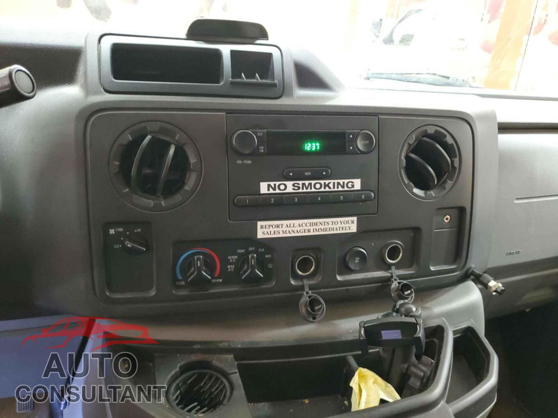 FORD ECONOLINE 2019 - 1FDXE4FSXKDC57710