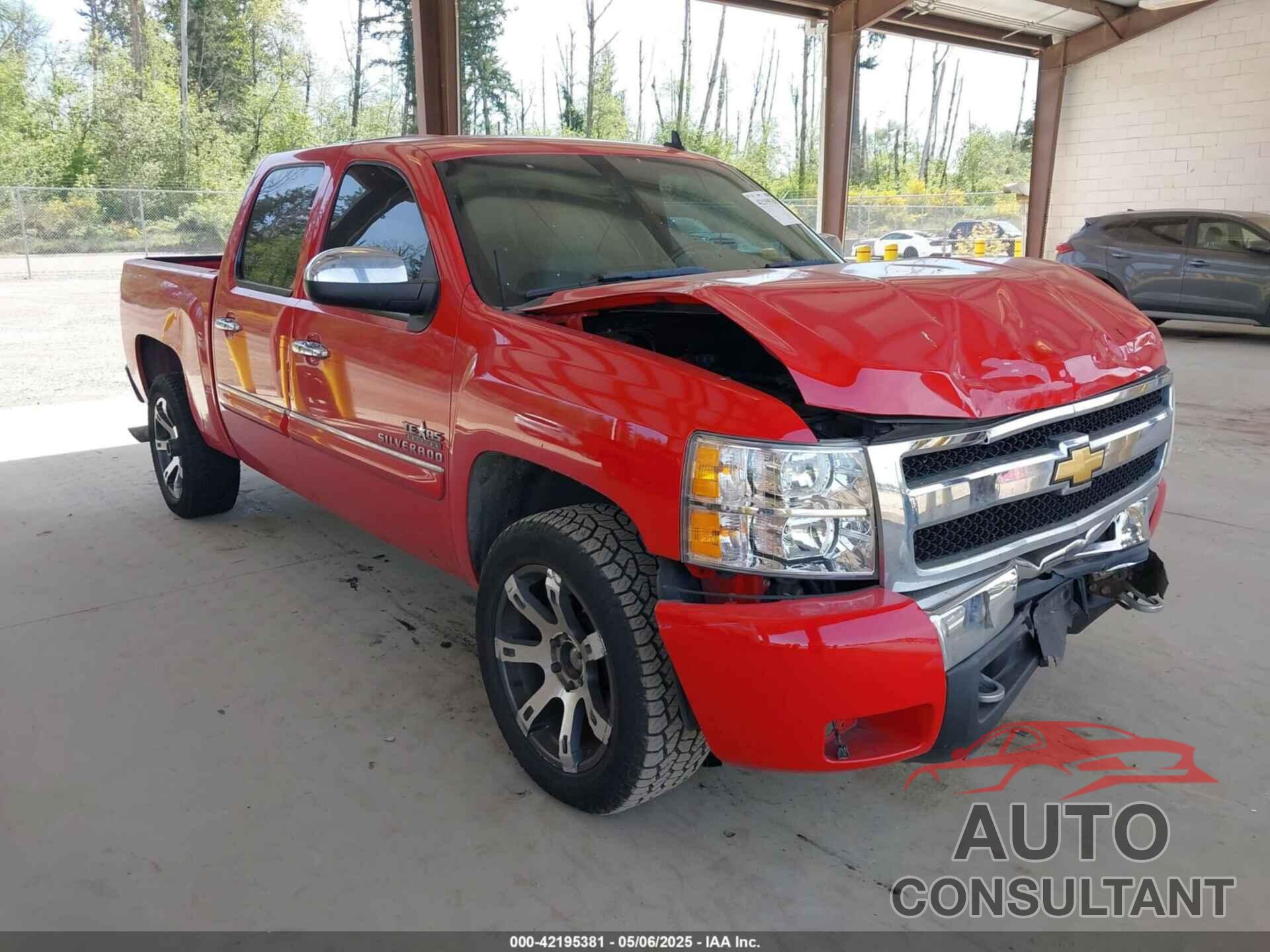 CHEVROLET SILVERADO 1500 2011 - 3GCPKSE33BG271169
