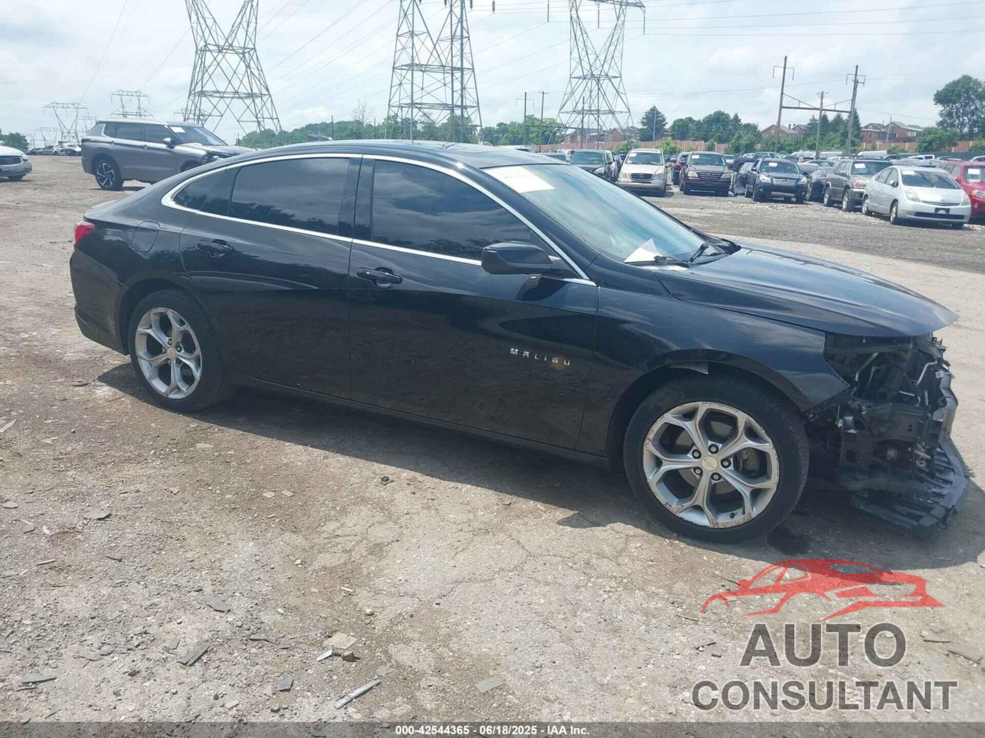 CHEVROLET MALIBU 2020 - 1G1ZD5ST6LF123408