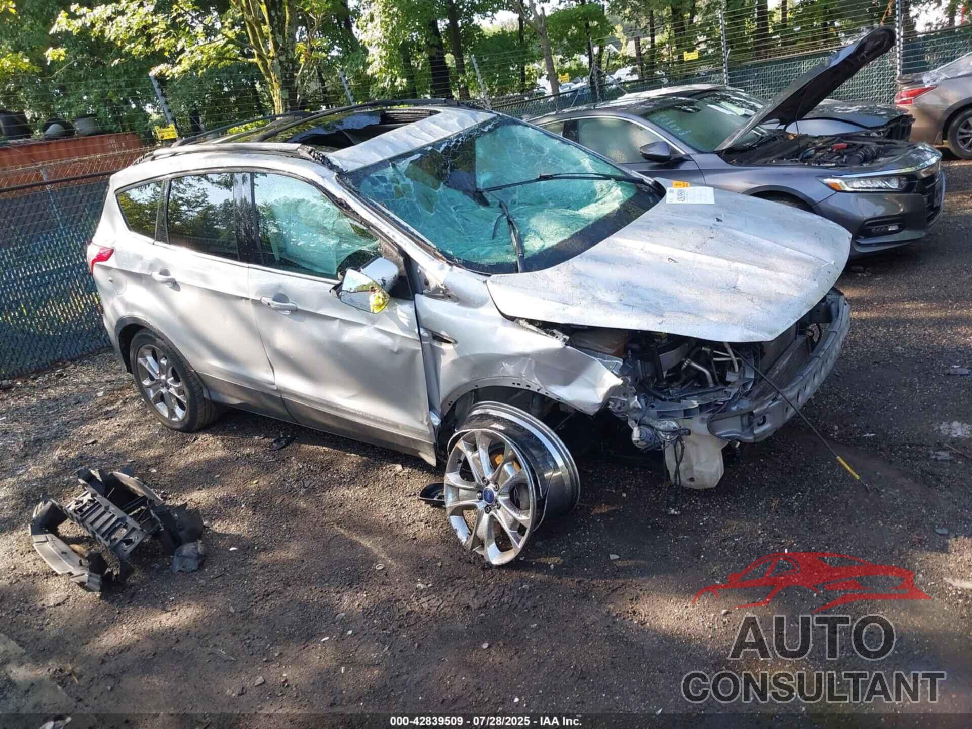 FORD ESCAPE 2013 - 1FMCU0HX9DUA20115