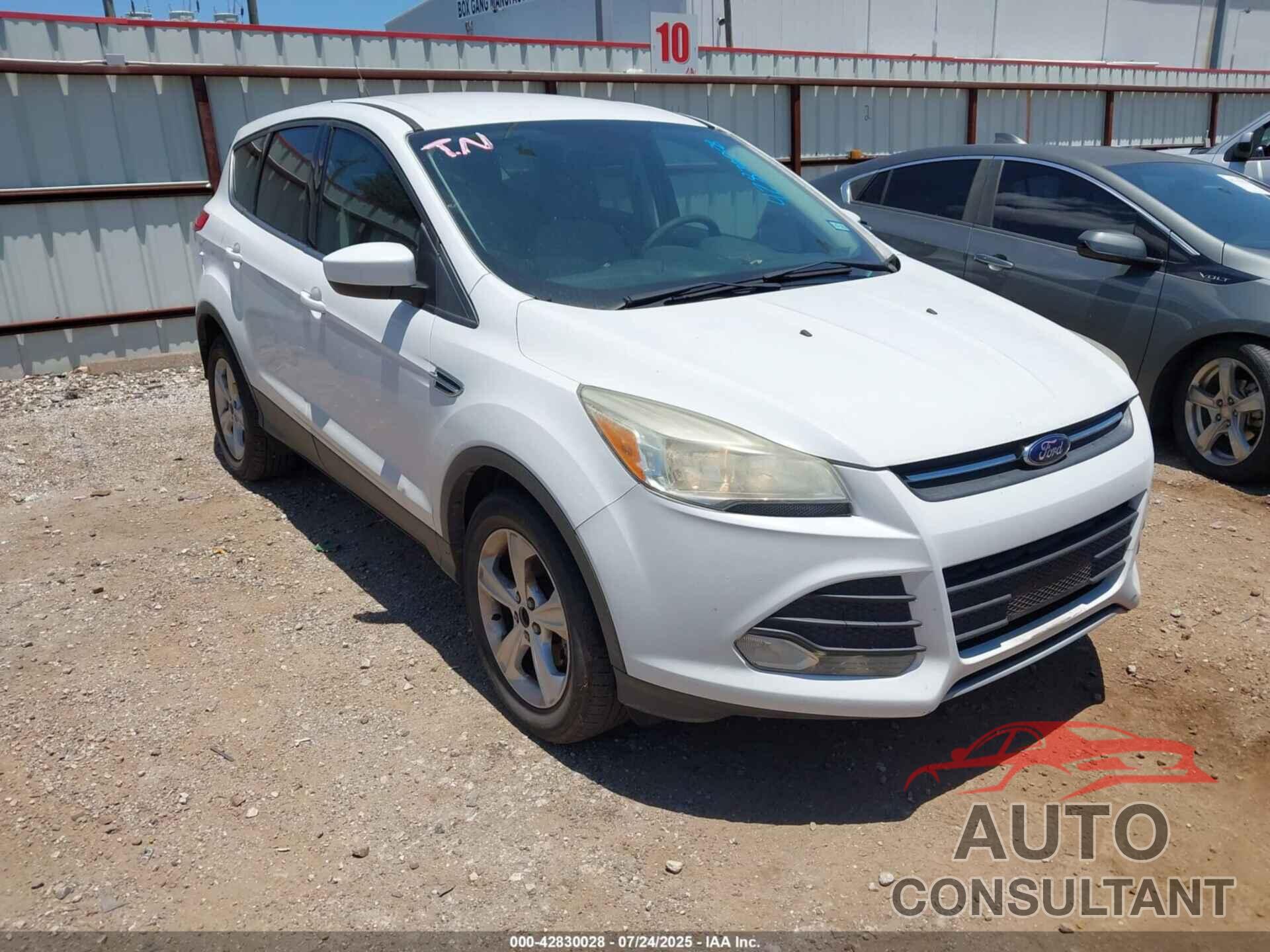 FORD ESCAPE 2014 - 1FMCU0GX9EUD02967