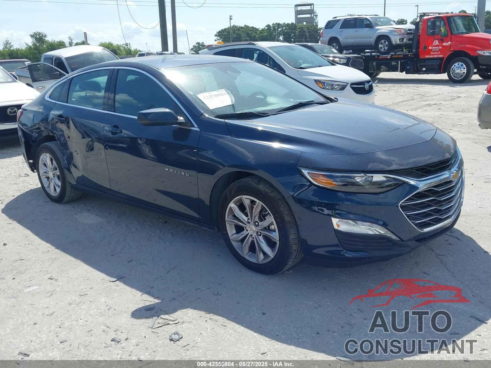CHEVROLET MALIBU 2022 - 1G1ZD5ST4NF111809