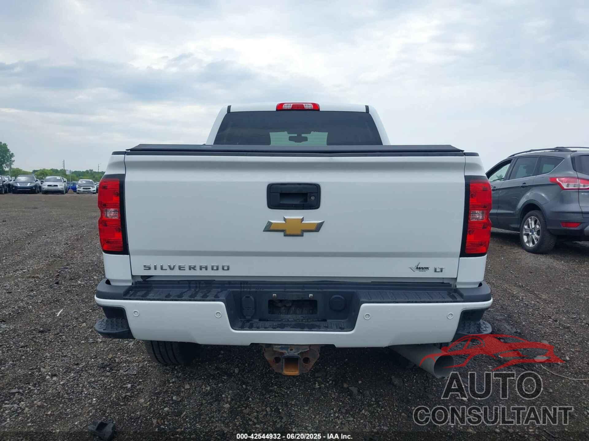 CHEVROLET SILVERADO 2500HD 2017 - 1GC1KVEY1HF242802