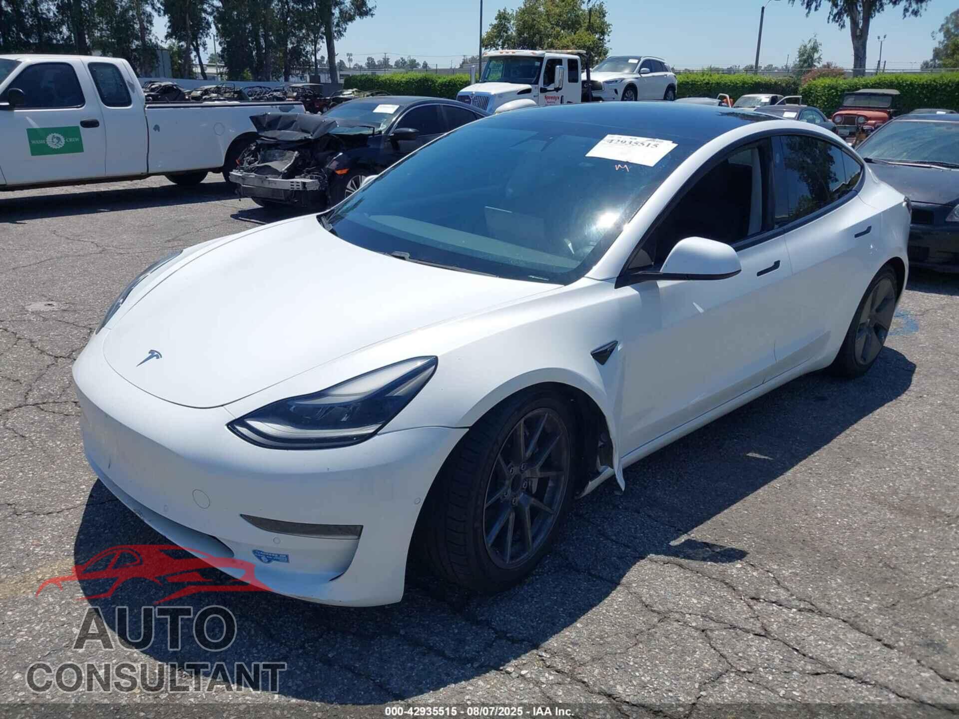 TESLA MODEL 3 2021 - 5YJ3E1EAXMF028403