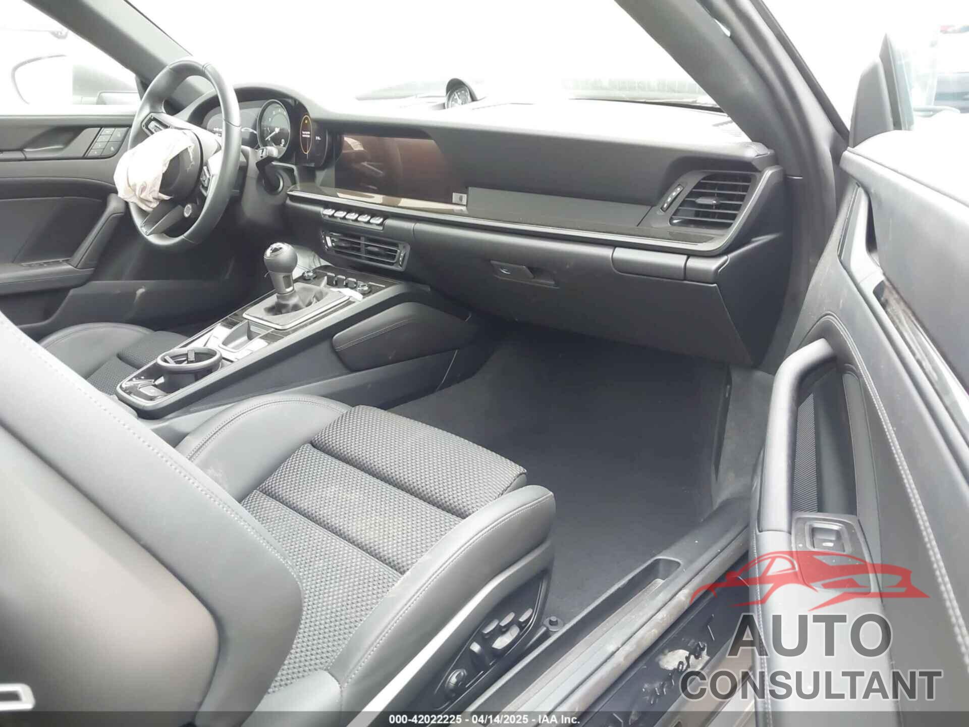 PORSCHE 911 2023 - WP0AA2A93PS206048