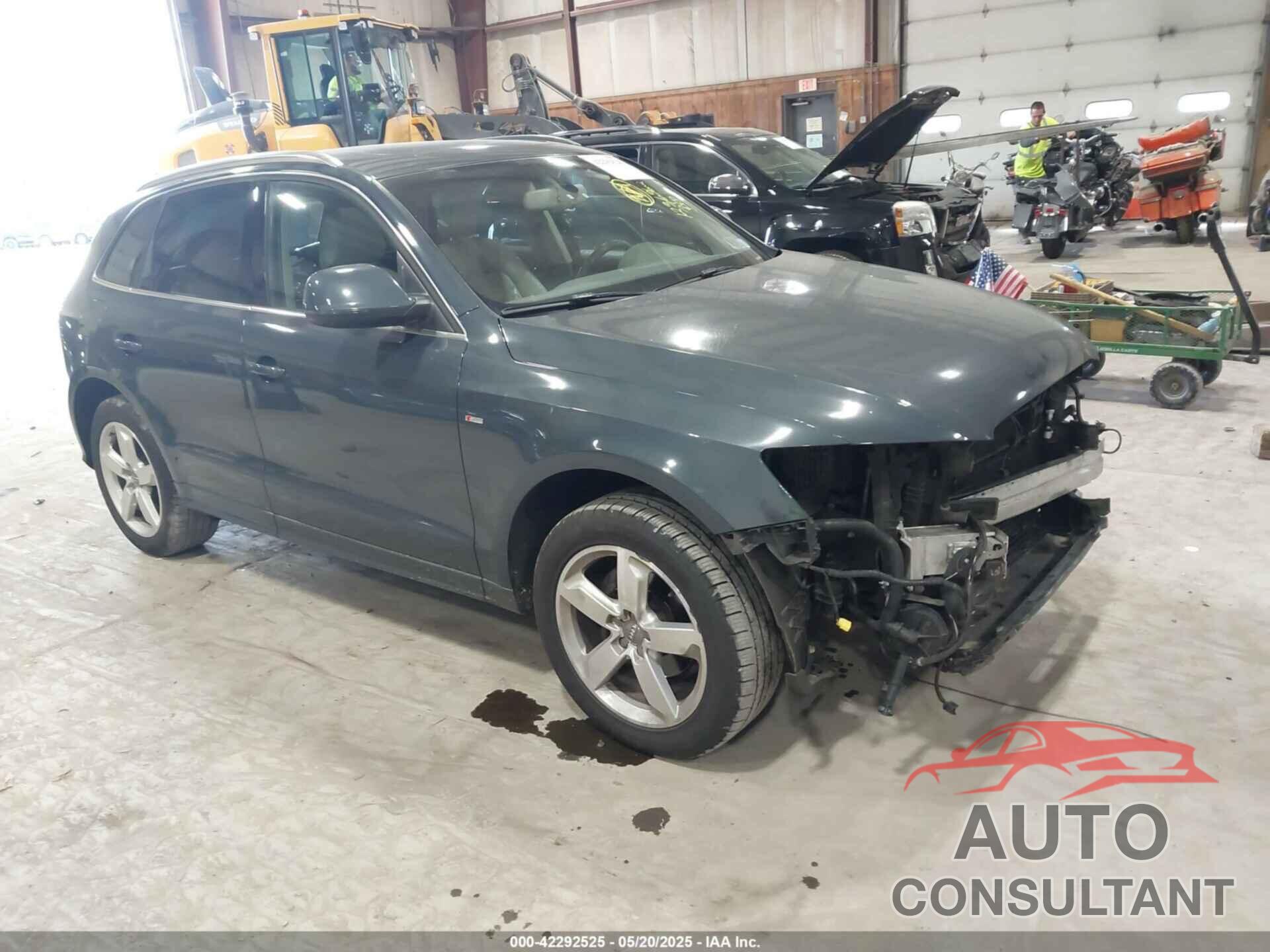 AUDI Q5 2011 - WA1DKAFP4BA099760