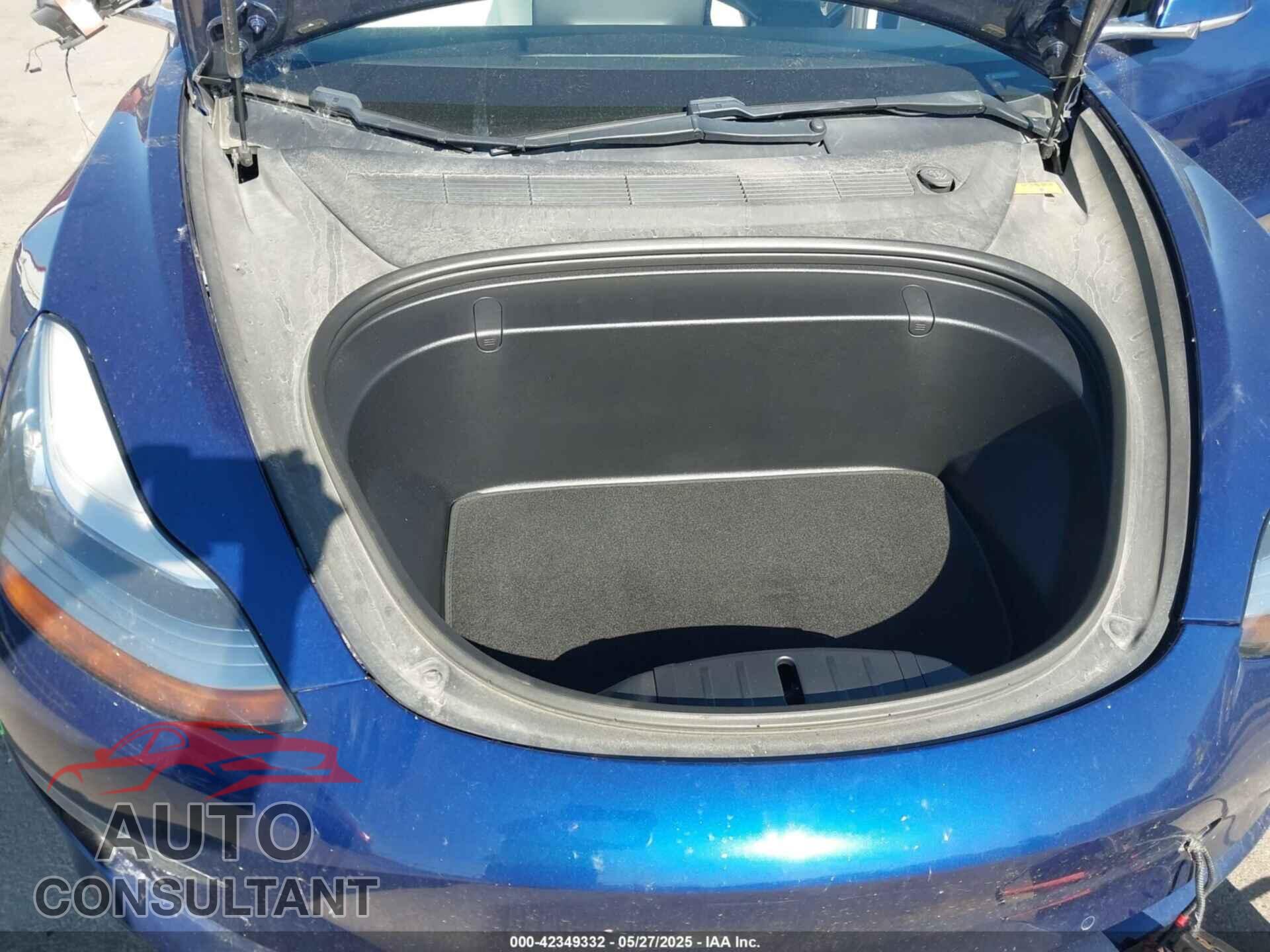 TESLA MODEL 3 2018 - 5YJ3E1EB2JF112106