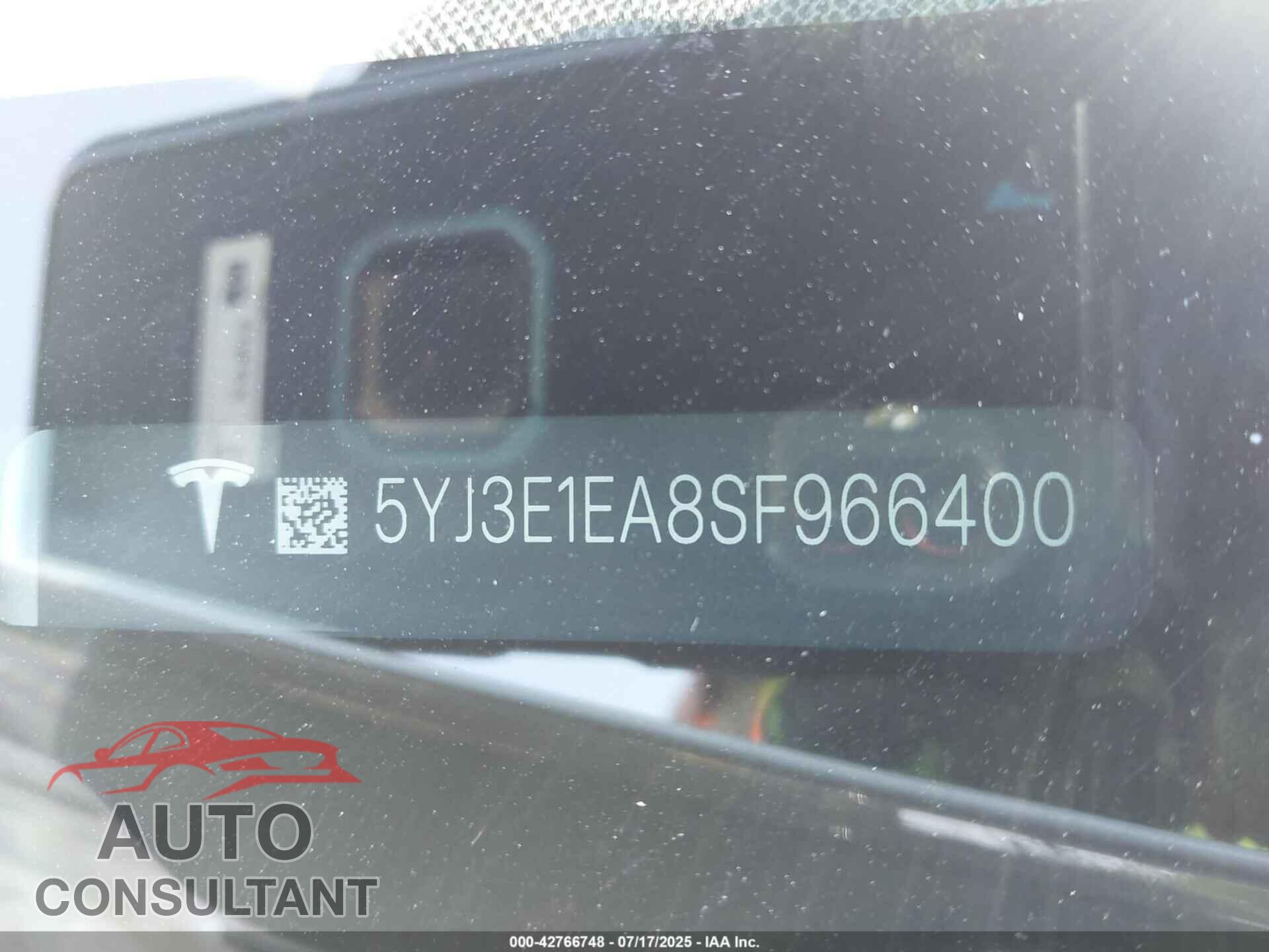 TESLA MODEL 3 2025 - 5YJ3E1EA8SF966400