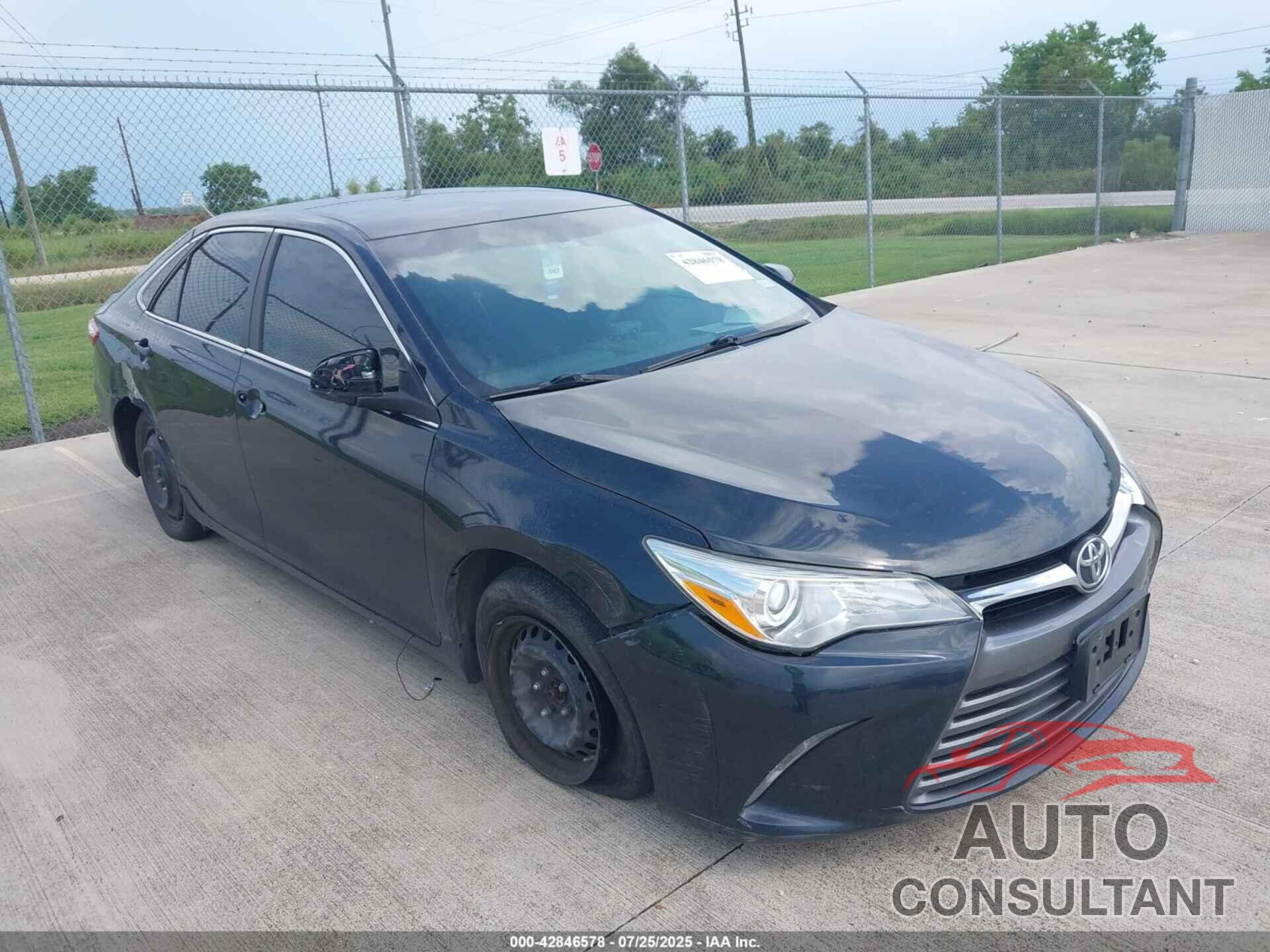 TOYOTA CAMRY 2016 - 4T4BF1FKXGR526193