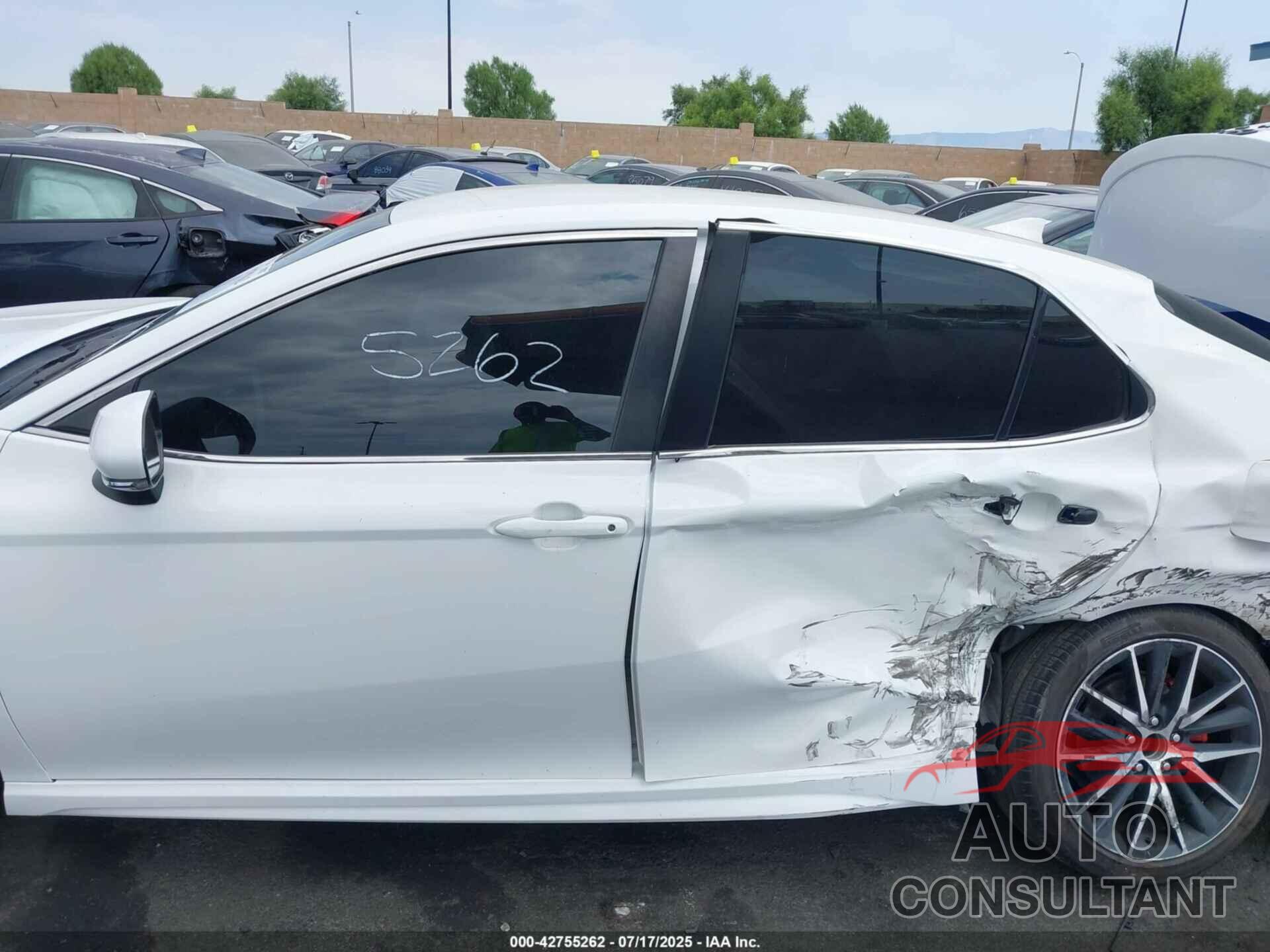 TOYOTA CAMRY 2022 - 4T1G31AK6NU580426