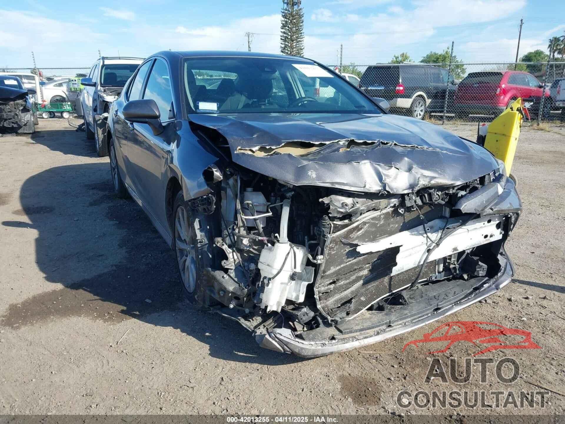 TOYOTA CAMRY 2019 - 4T1B11HK4KU254853