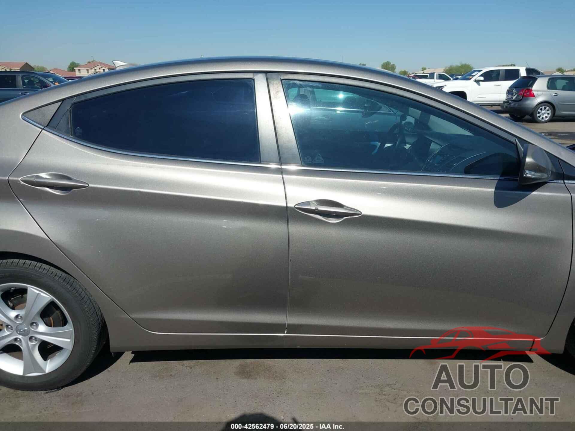 HYUNDAI ELANTRA 2016 - 5NPDH4AE6GH729242