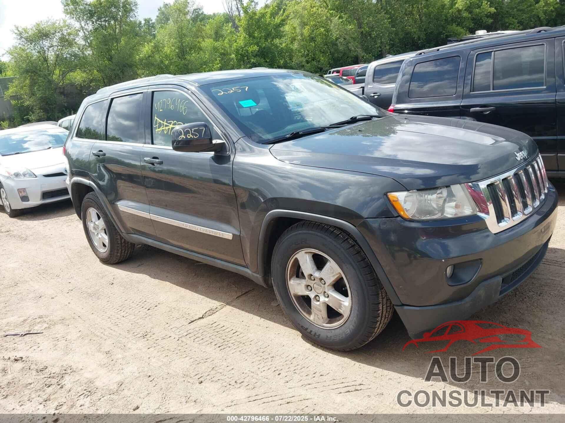 JEEP GRAND CHEROKEE 2011 - 1J4RR4GG2BC554997