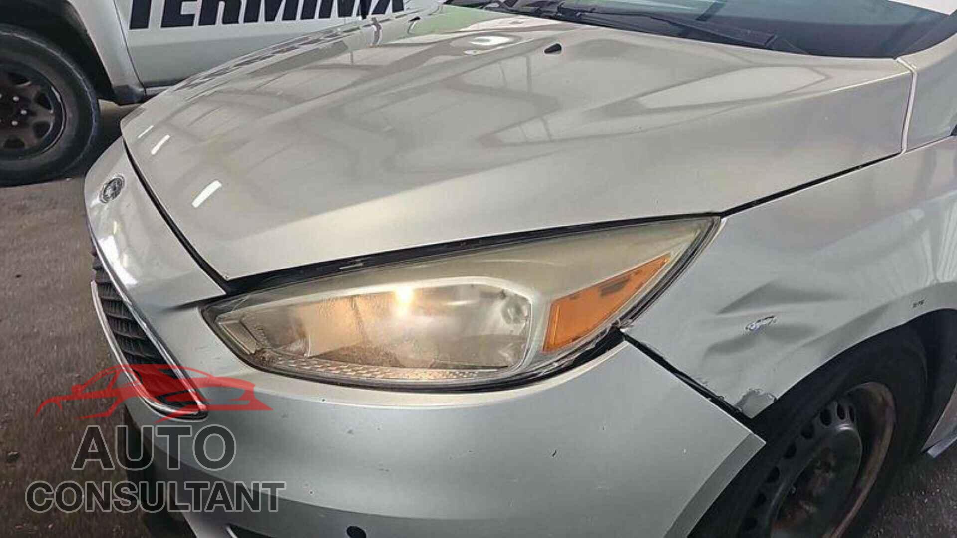 FORD FOCUS 2016 - 1FADP3E26GL306868
