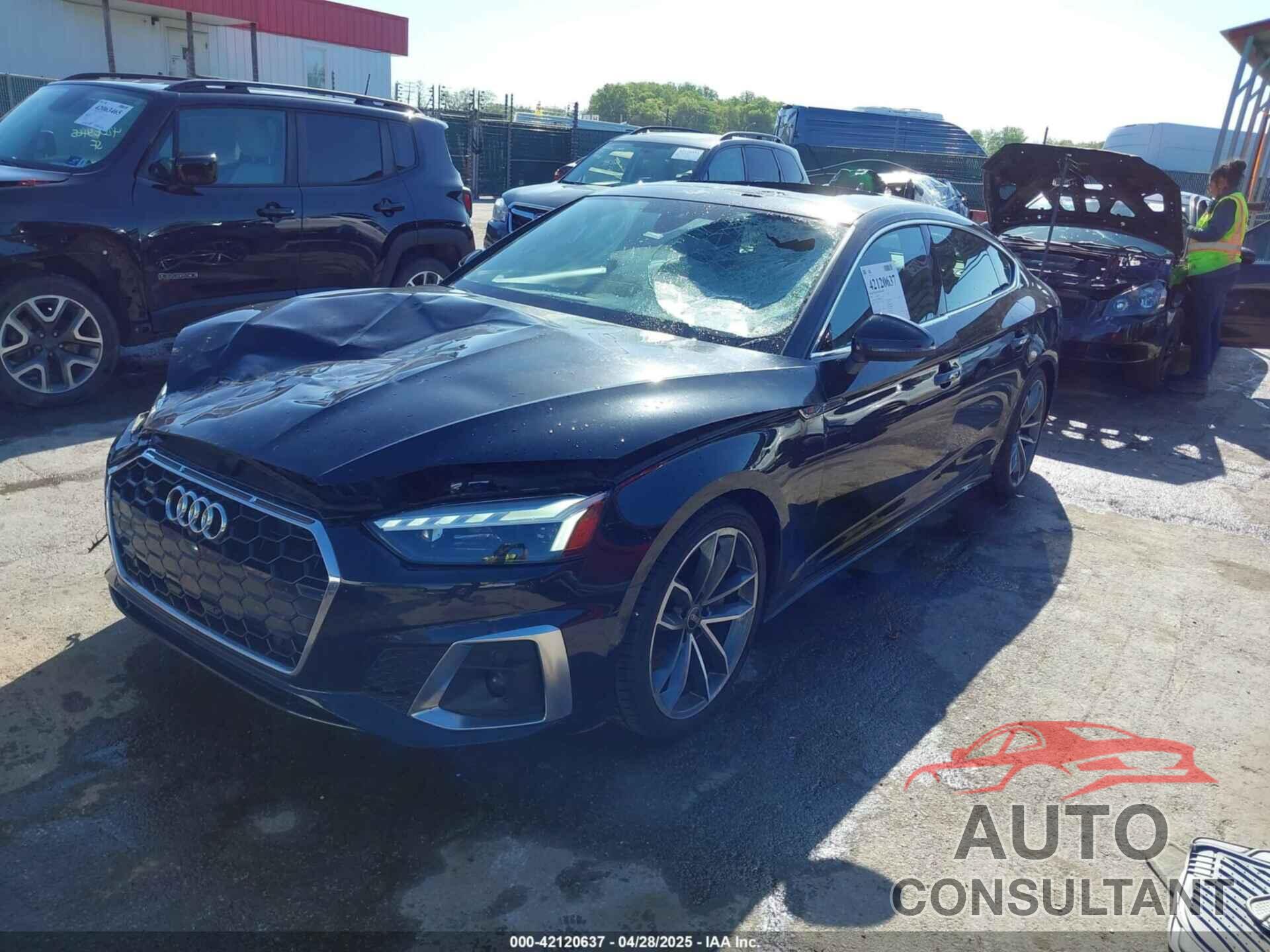 AUDI A5 SPORTBACK 2022 - WAUFACF5XNA015812