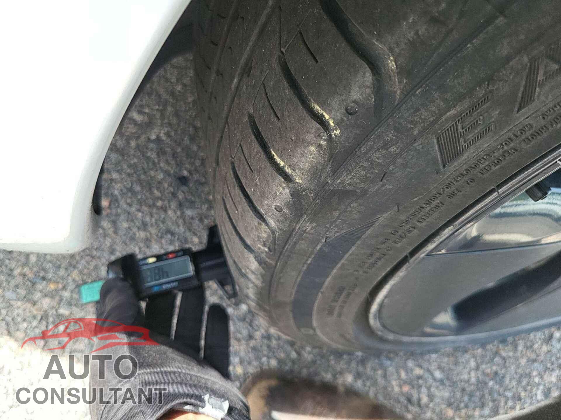 TESLA MODEL 3 2020 - 5YJ3E1EB2LF636956