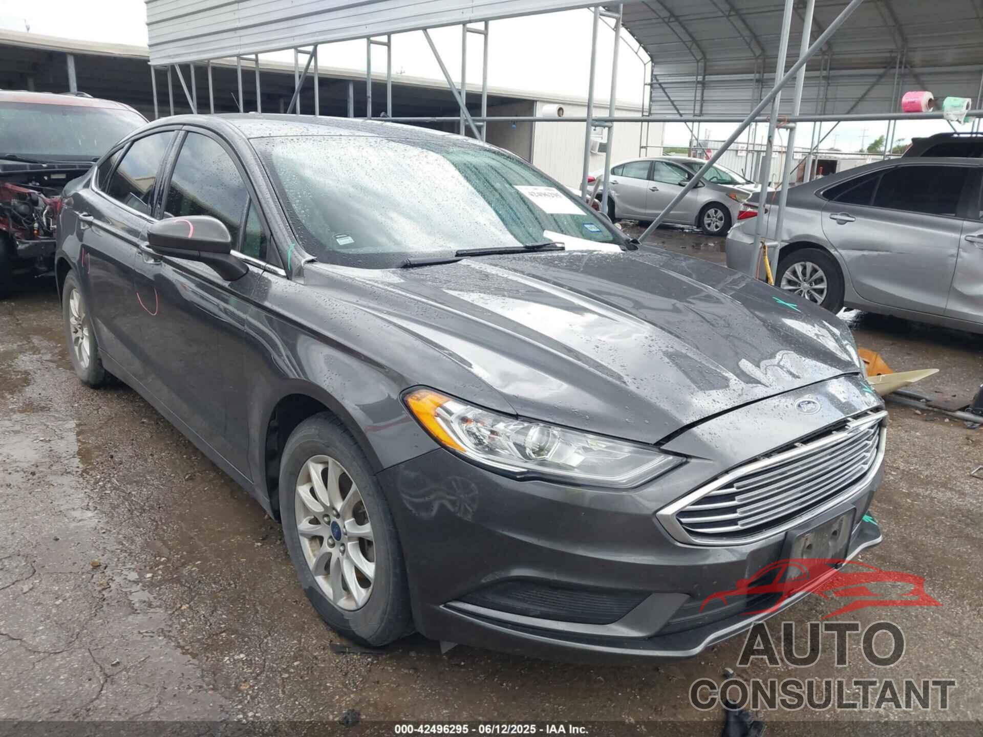 FORD FUSION 2017 - 3FA6P0G79HR170884