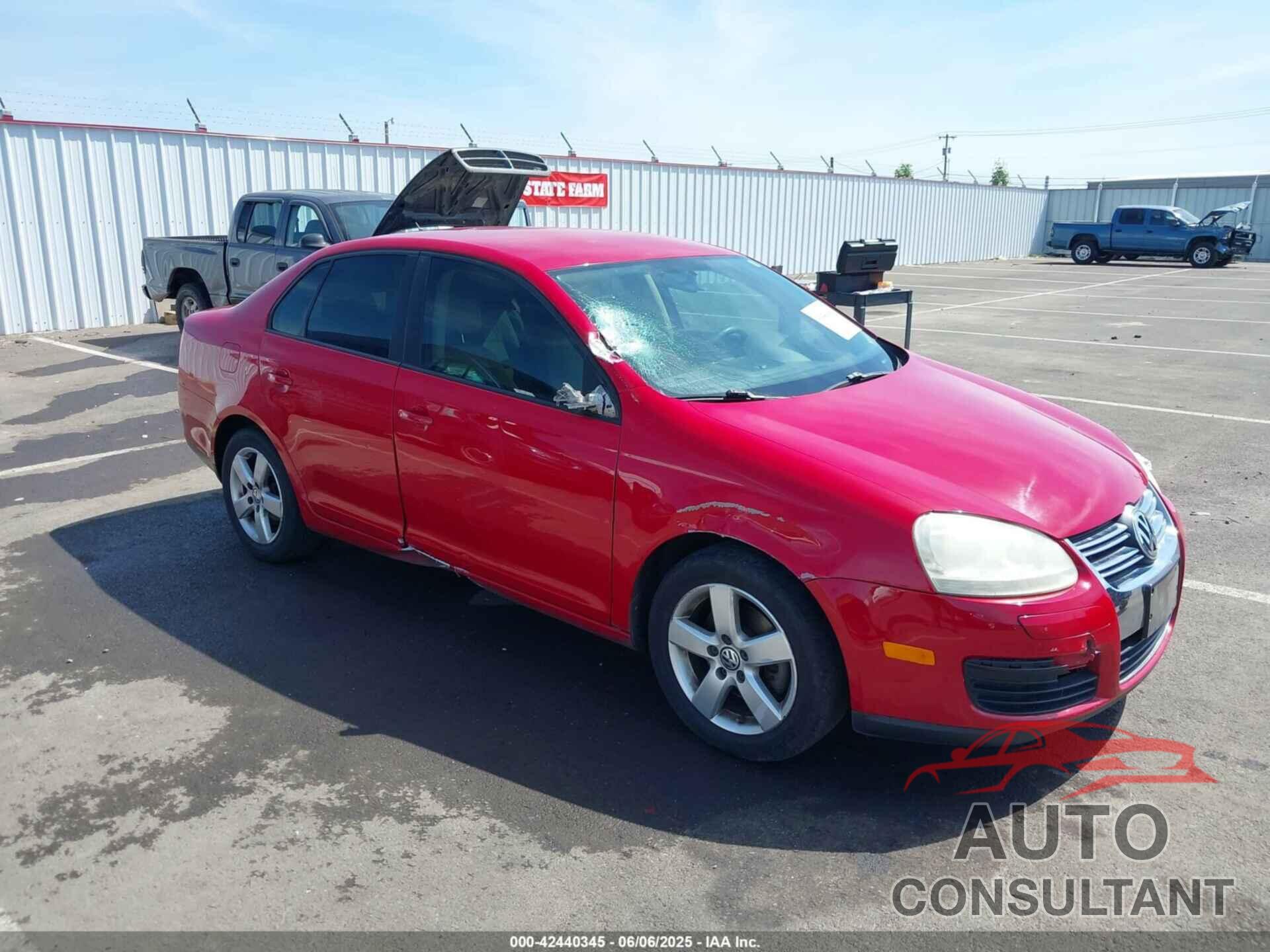 VOLKSWAGEN JETTA 2009 - 3VWJM71K19M173289