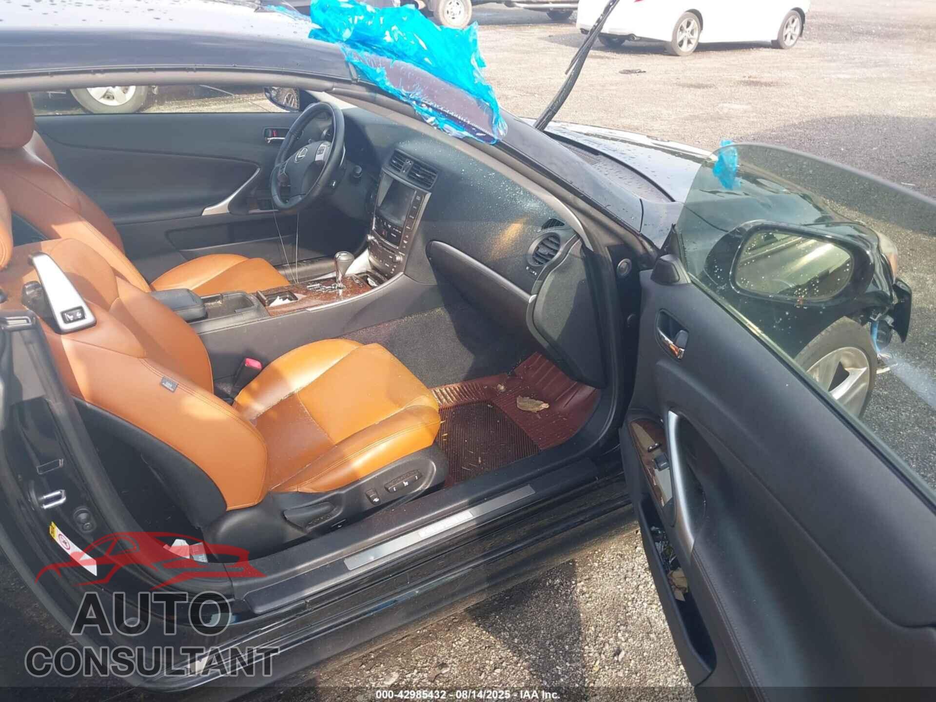 LEXUS IS 350C 2012 - JTHFE2C29C2507281