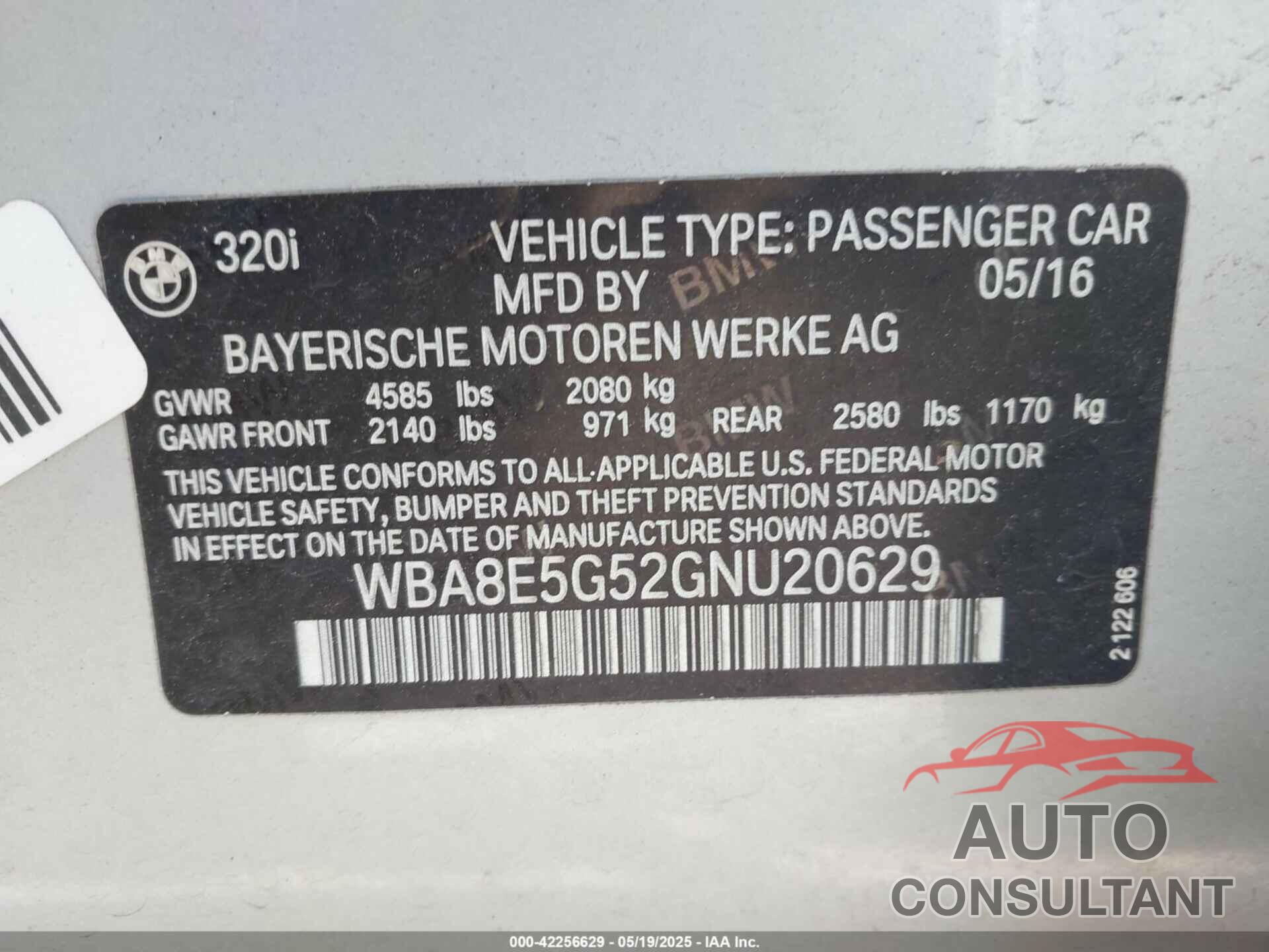 BMW 320I 2016 - WBA8E5G52GNU20629