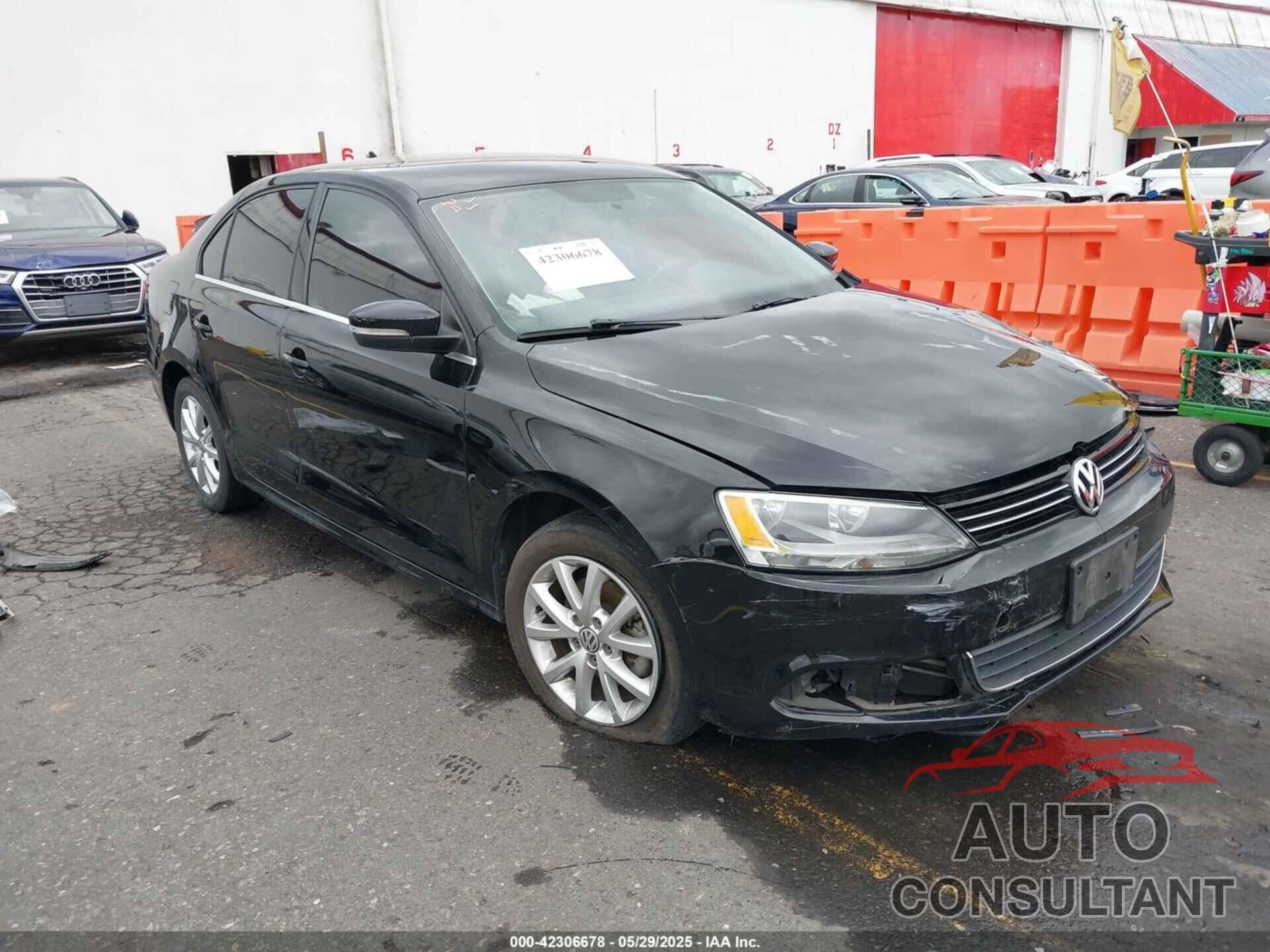 VOLKSWAGEN JETTA 2013 - 3VWDP7AJ1DM250490