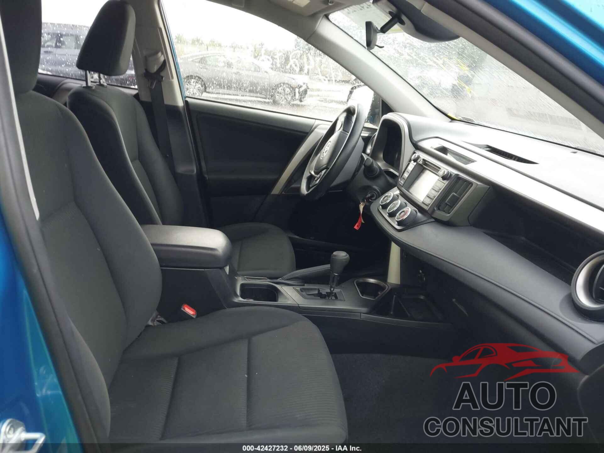 TOYOTA RAV4 2018 - JTMZFREV4JJ195076
