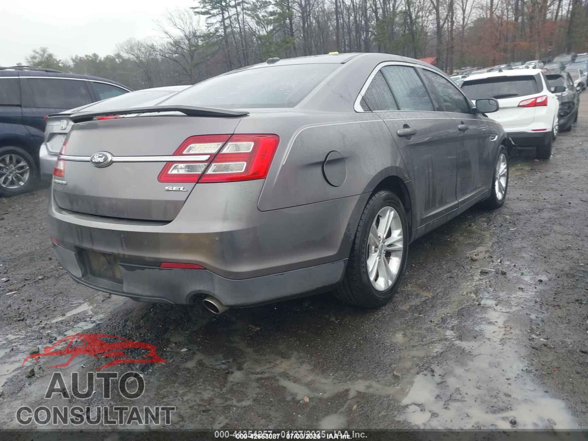 FORD TAURUS 2013 - 1FAHP2E81DG228830