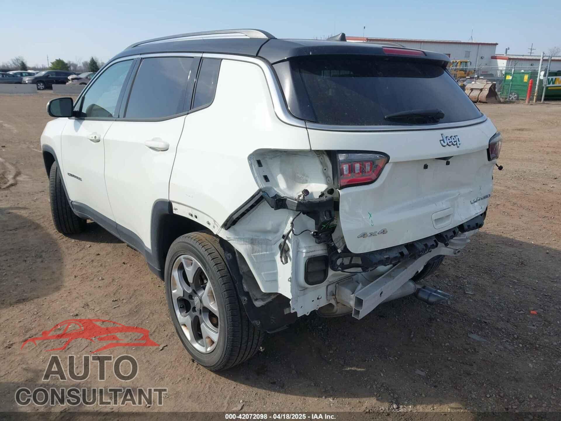 JEEP COMPASS 2018 - 3C4NJDCB2JT402341