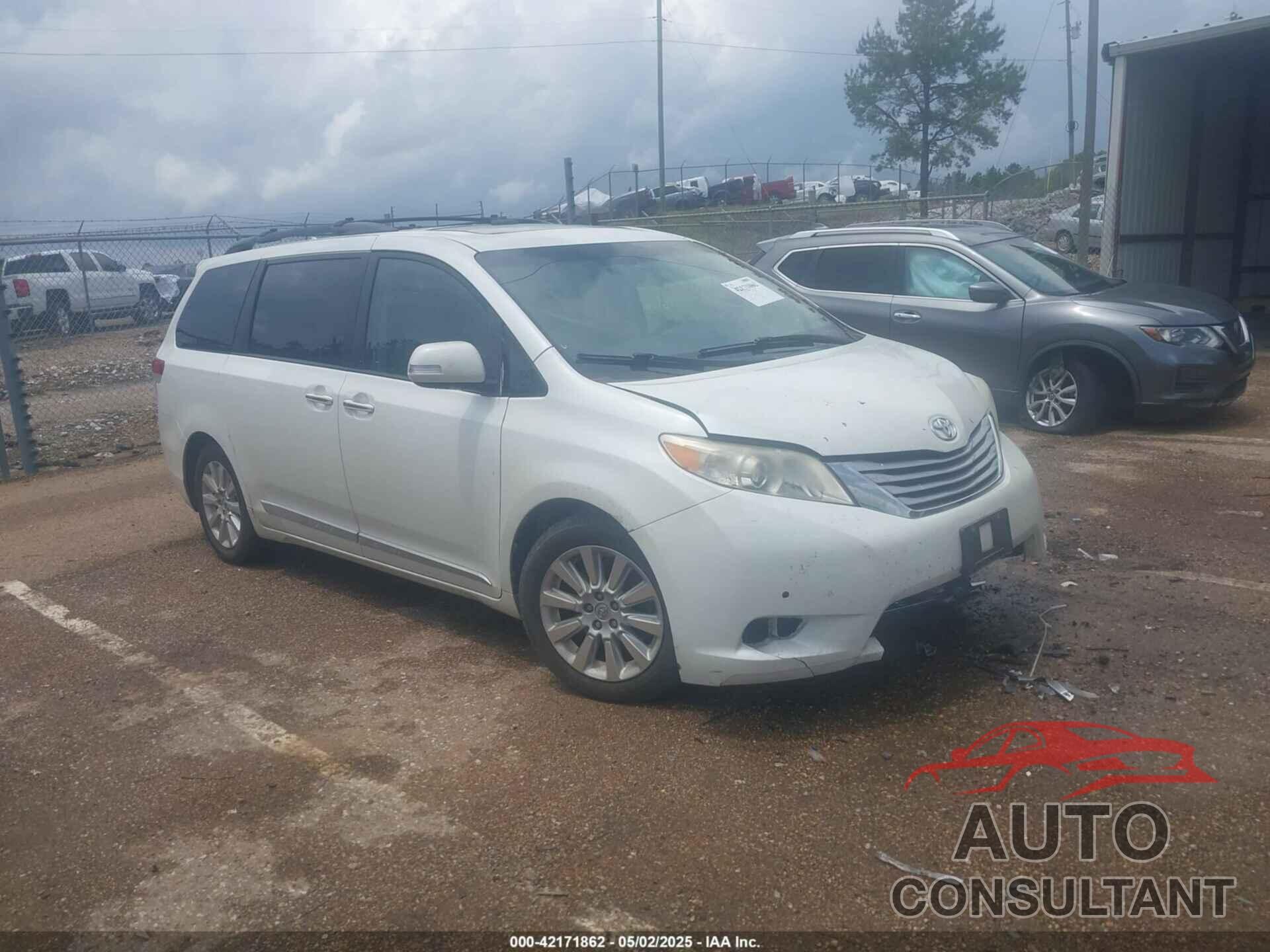 TOYOTA SIENNA 2014 - 5TDYK3DC2ES517663