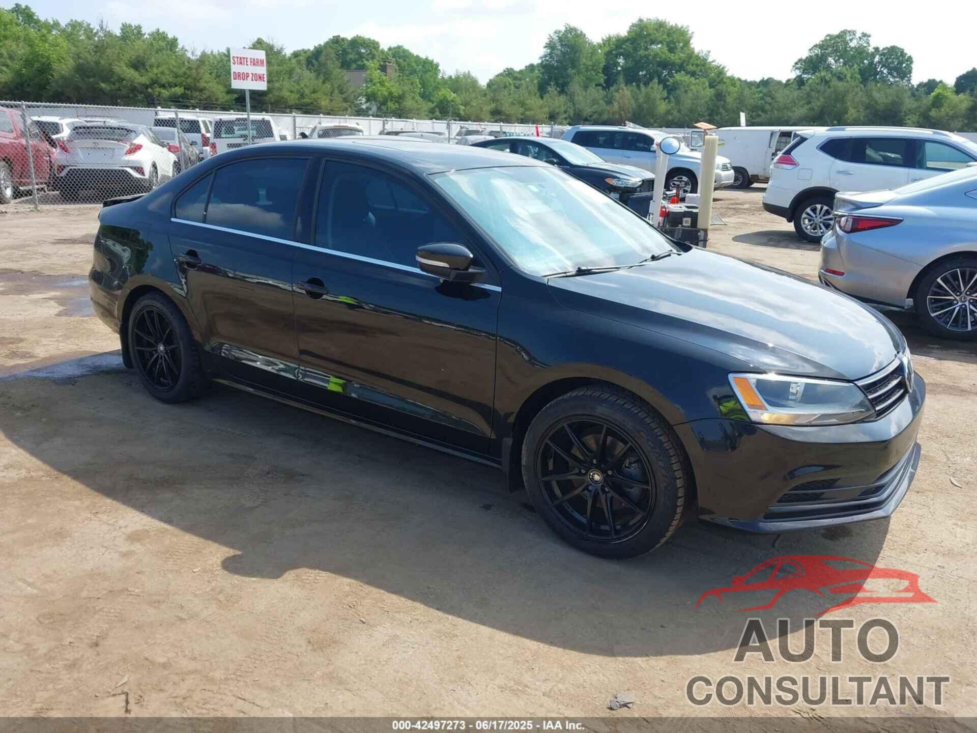 VOLKSWAGEN JETTA 2016 - 3VWD67AJXGM210108