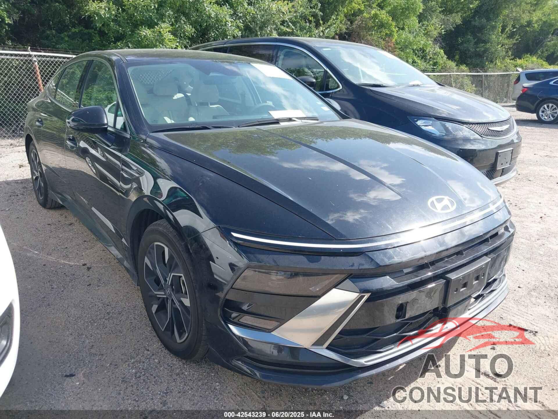 HYUNDAI SONATA 2025 - KMHL64JA1SA437721