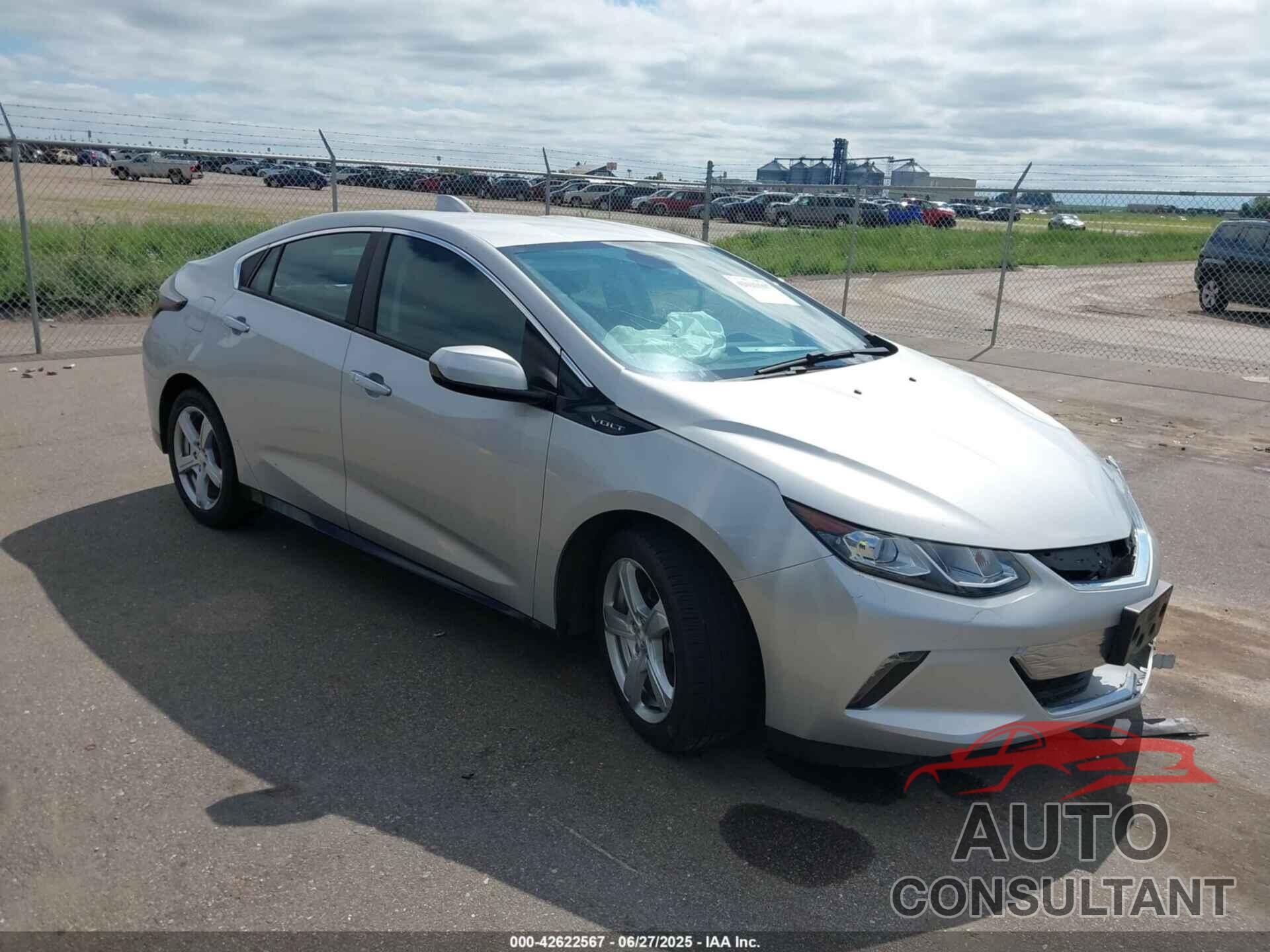 CHEVROLET VOLT 2018 - 1G1RA6S56JU154313