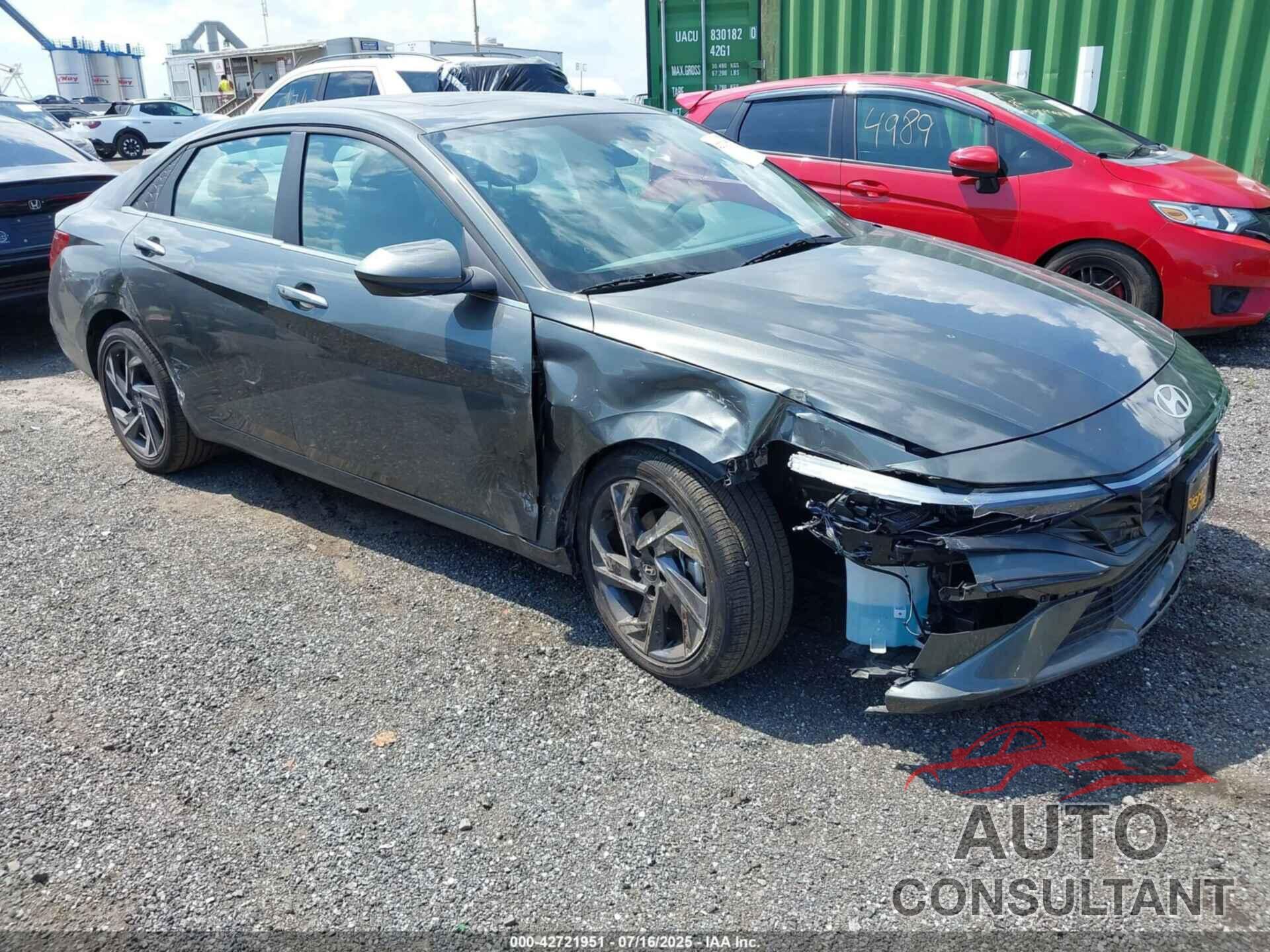 HYUNDAI ELANTRA 2025 - KMHLS4DG9SU896361