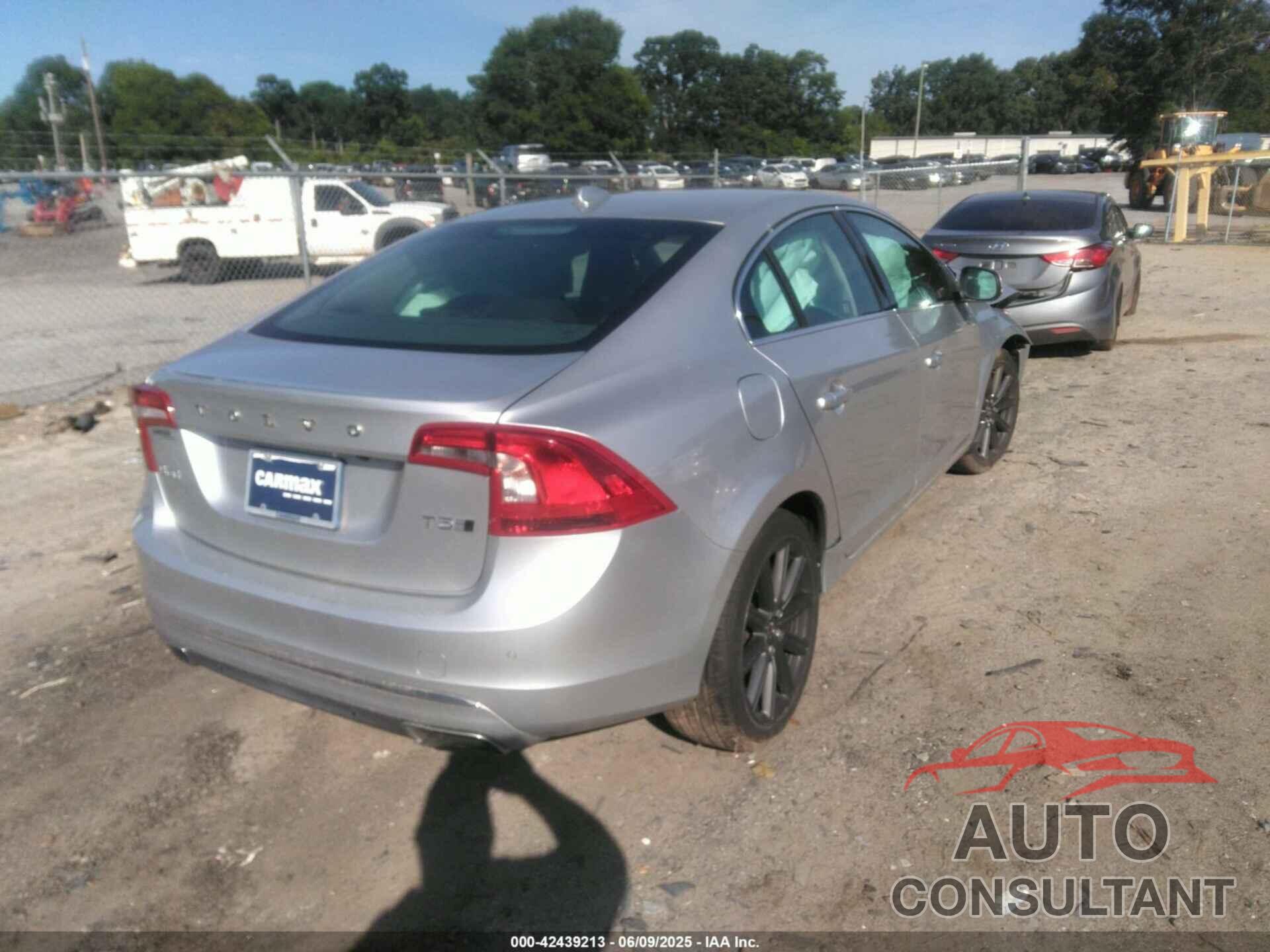 VOLVO S60 INSCRIPTION 2018 - LYV402TK0JB165559