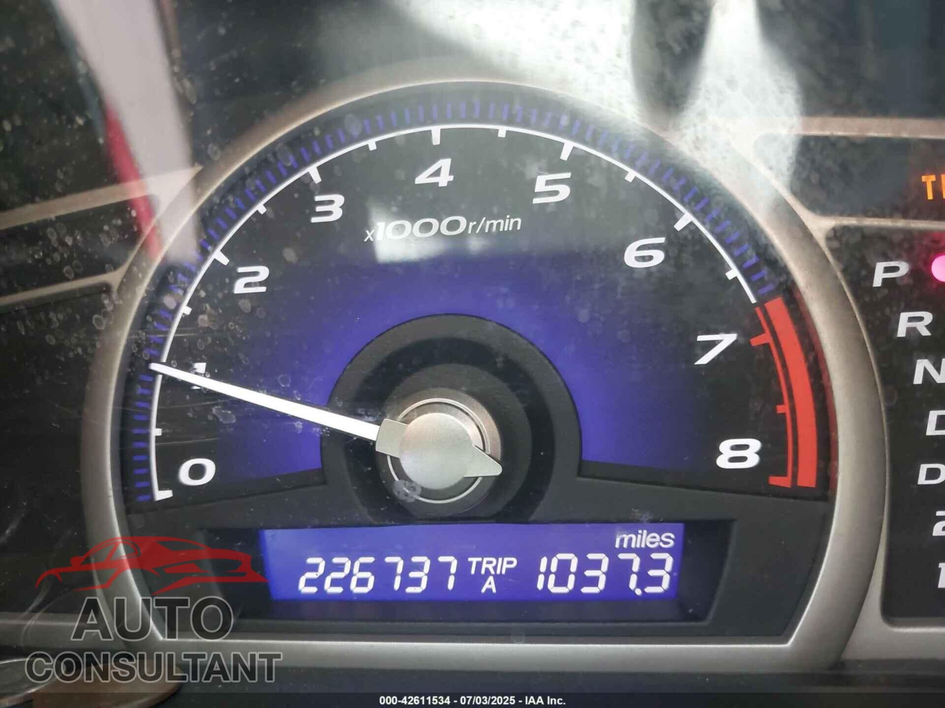 HONDA CIVIC 2009 - 19XFA16529E041444
