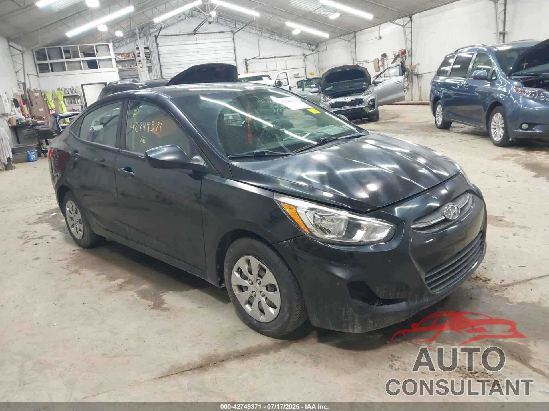 HYUNDAI ACCENT 2016 - KMHCT4AEXGU137788