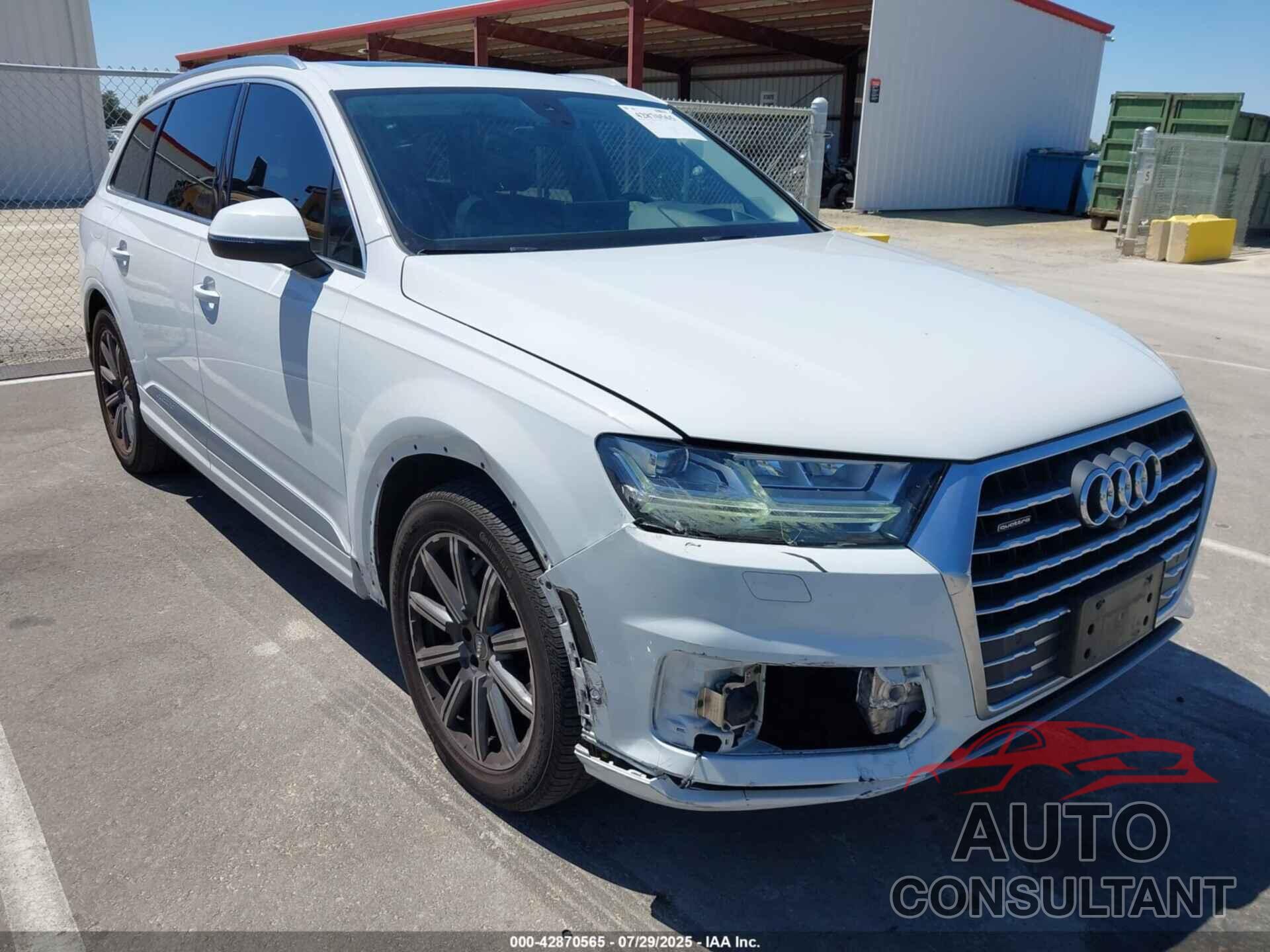 AUDI Q7 2019 - WA1VAAF79KD011968